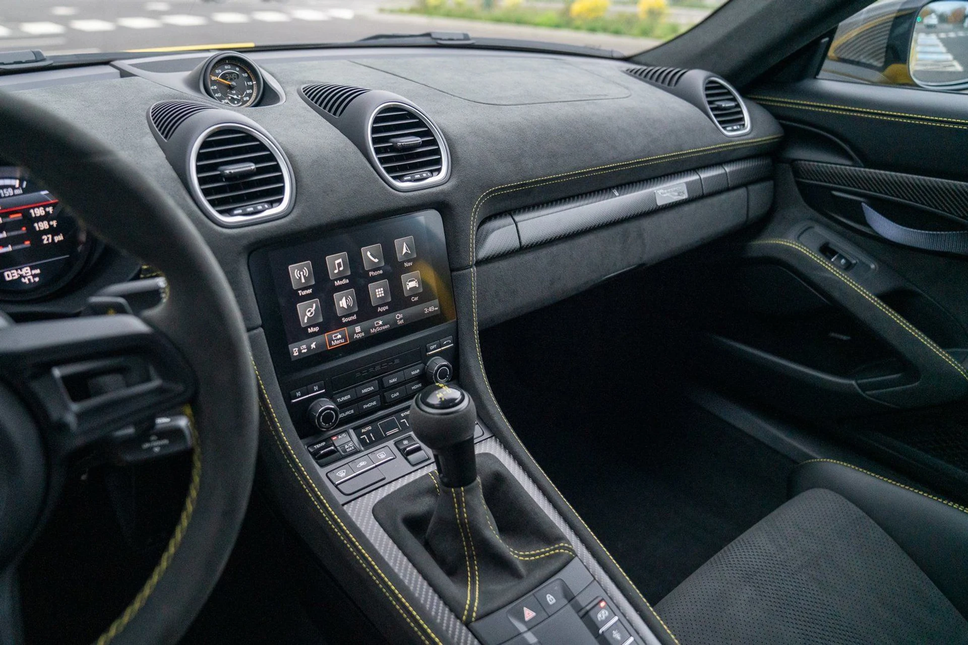 mph014_1704429166_91aee712cdceb97b1a9fe3bb837d24aex_4d975f5973