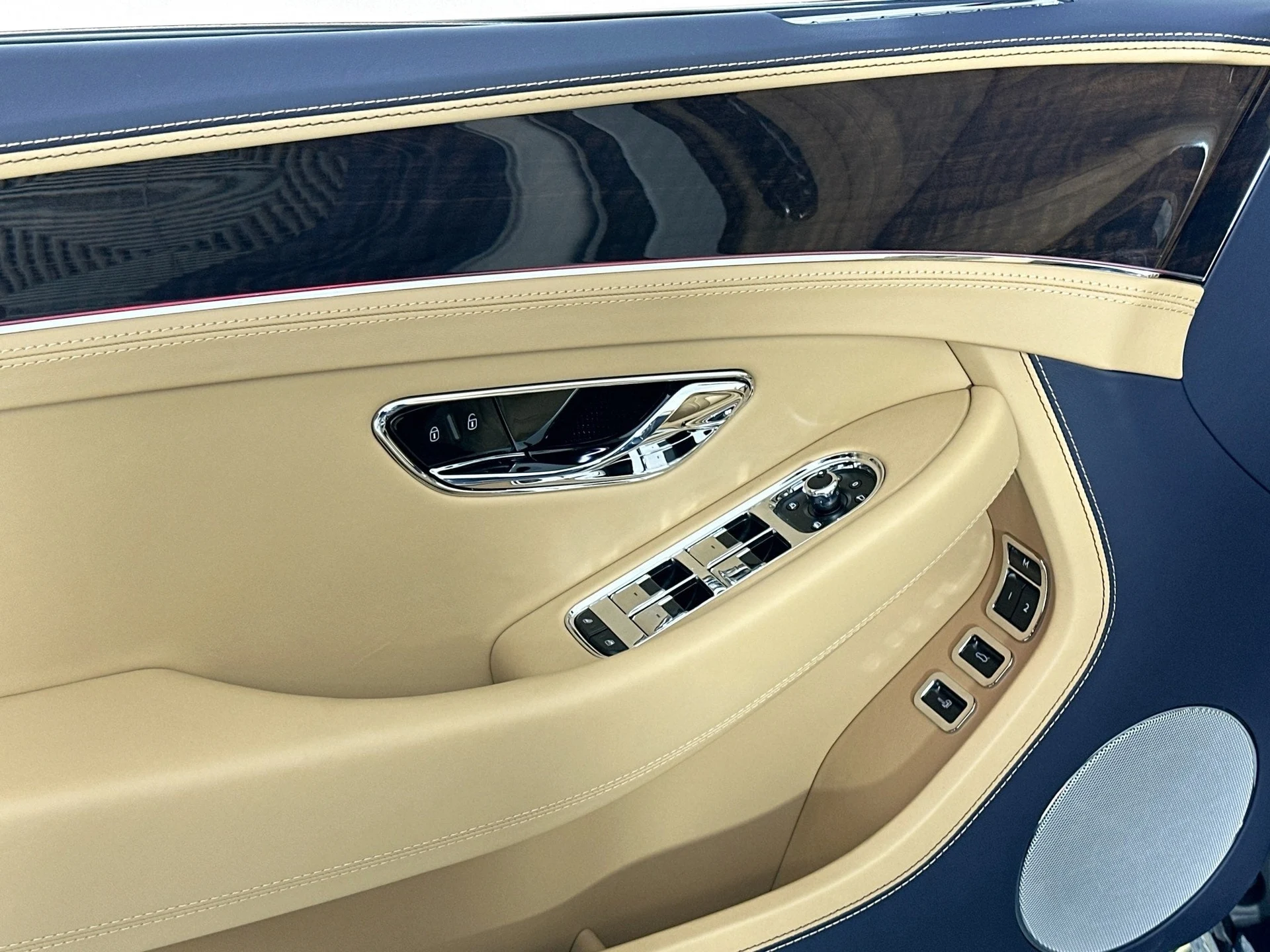 mph014_1706289760_15_eab59b9cf7