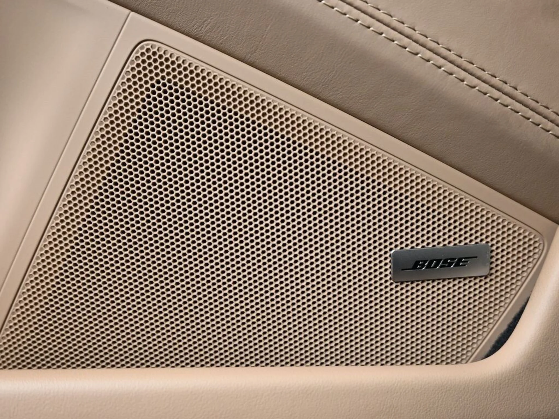 mph014_1708864624_ca0f97af883c50b7e43c5e1ec4118e83x_146d49de67