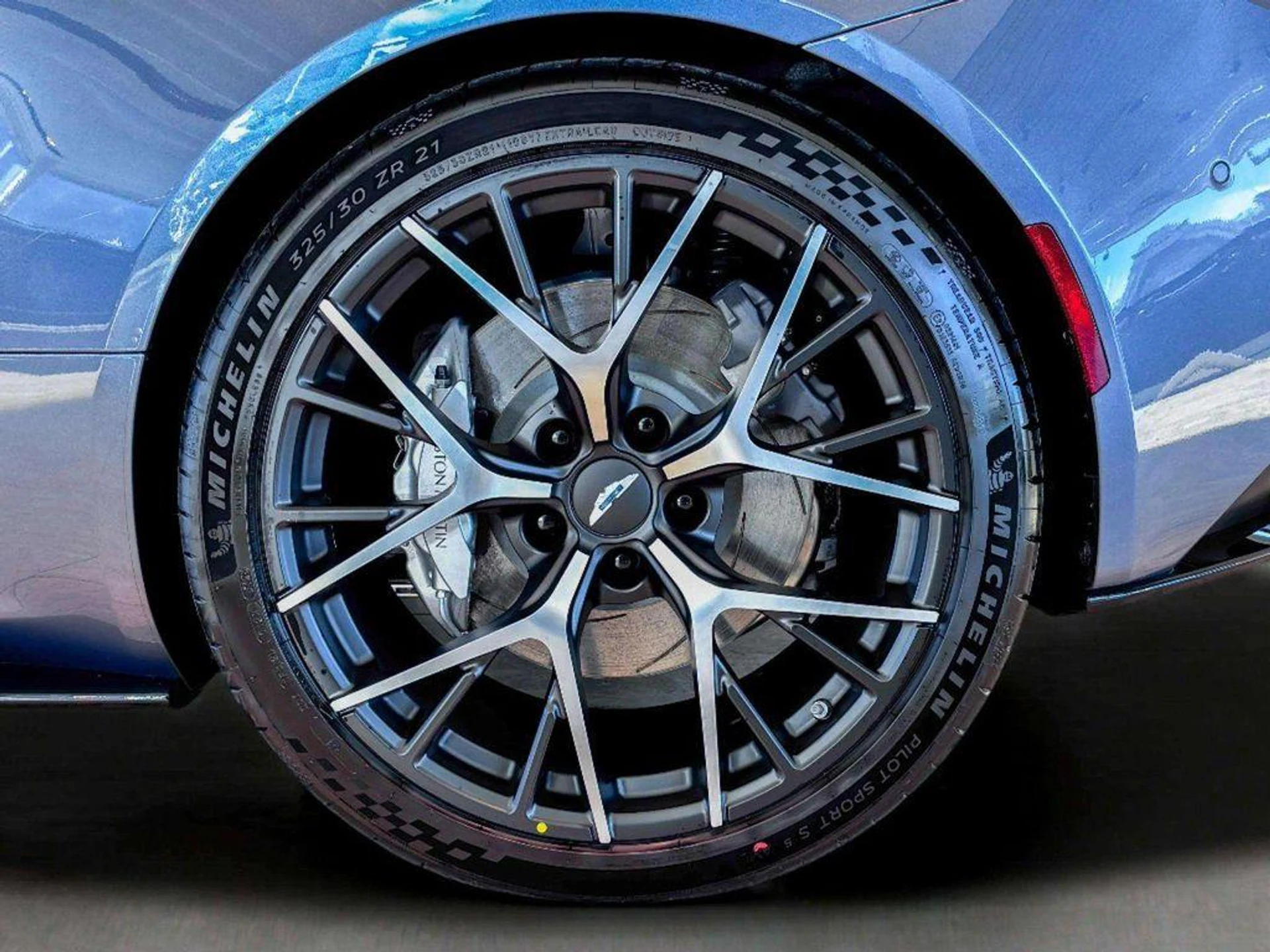 mph014_1709822844_y08_Qn1_Ph_Ty_G5_Fs_W9_Vi_K_So_U0_F0_Do_8eff2a895d