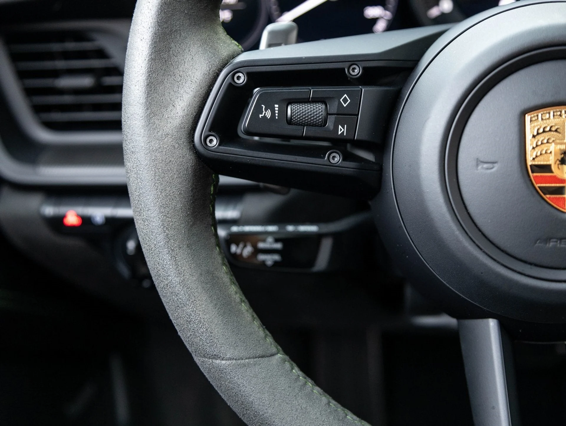 mph014_171400816_15_ceadf69f81