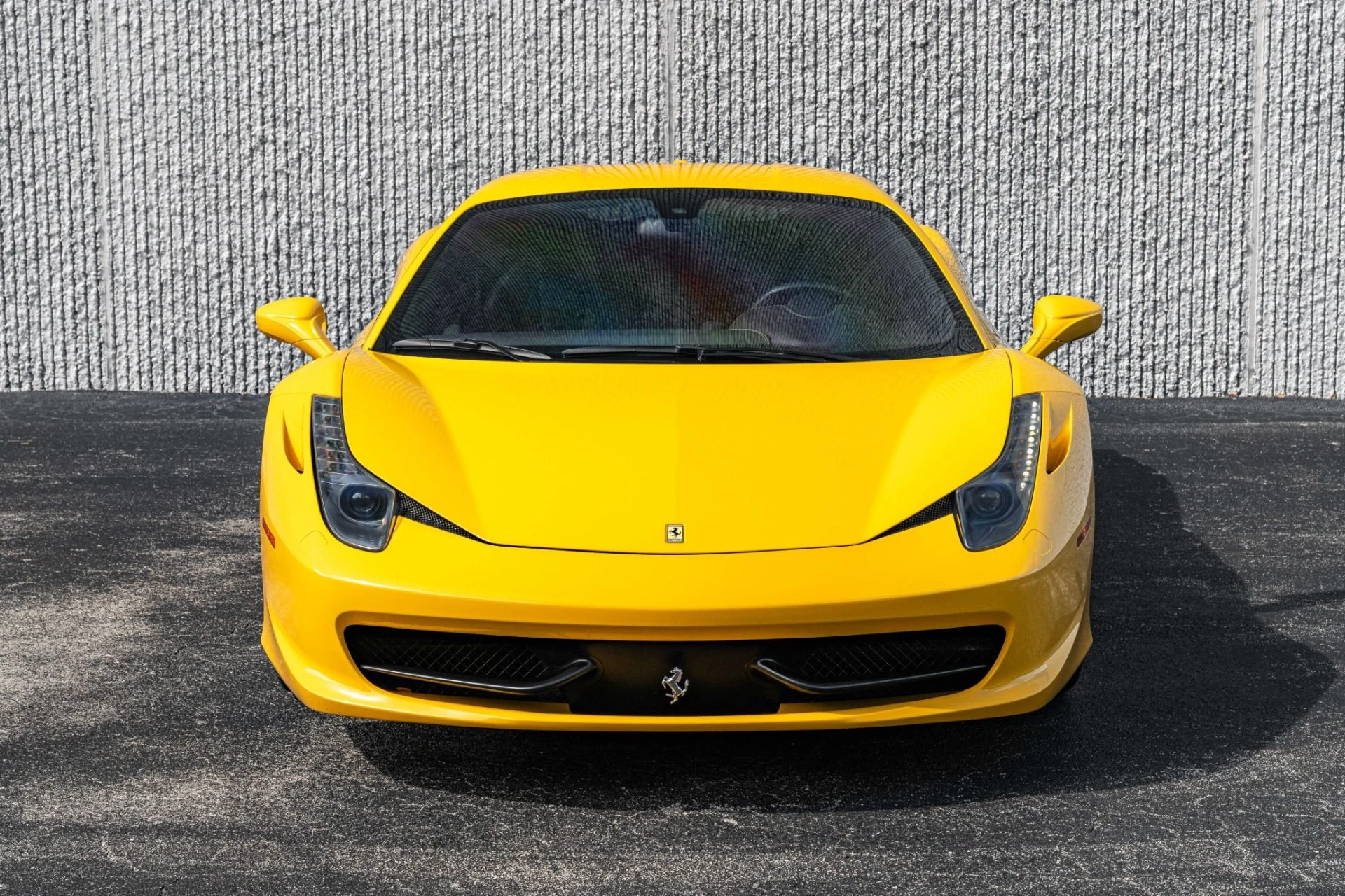 mph014_1729976946_Used_2013_Ferrari_458_Italia_Collector_Grade_in_Giallo_Modena_Carbon_1707420389_0a6b3365e3