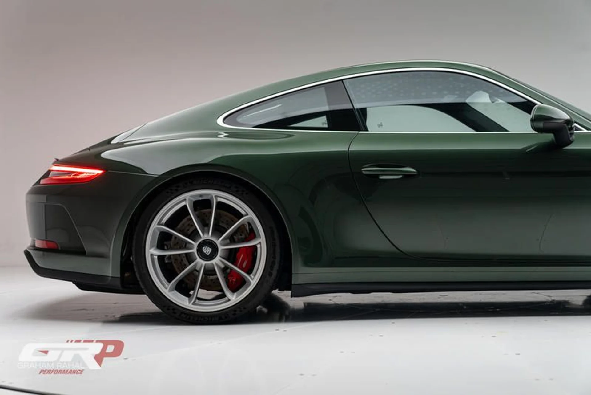 mph014_1732700418_34_D41015_1034_4_EBC_B2_D7_BF_63_DAC_2_BA_74_8c655d4a3c