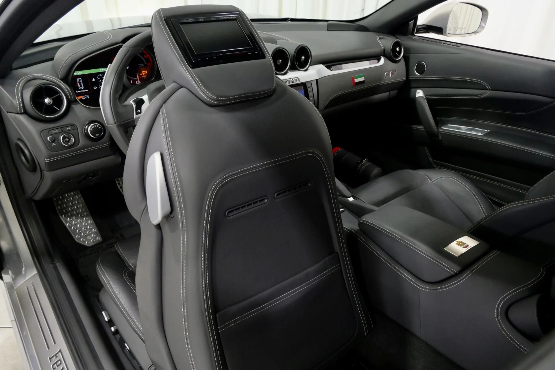 mph014_1732865913_Used_2012_Ferrari_FF_UAE_Edition_1762196572_20264412fc