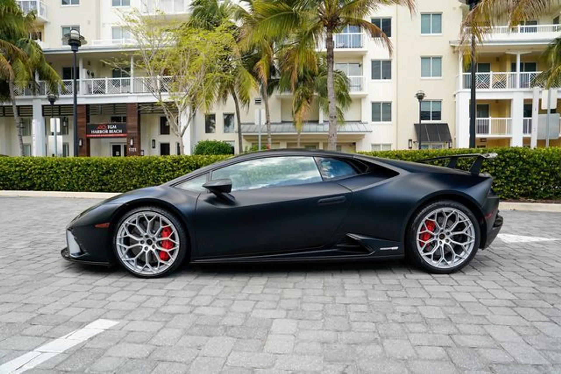 mph014_1739394421_22992534_15_0e4d2e41d0