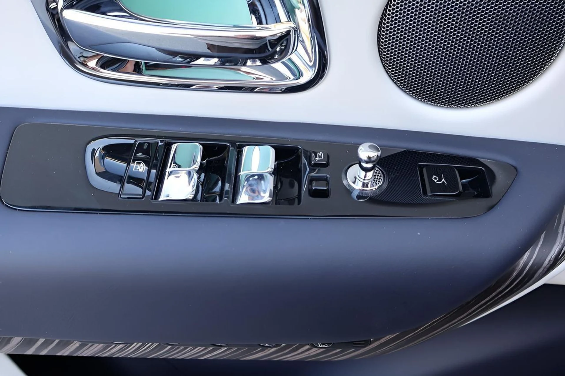 mph014_1741044646_15_3e7a4f039f