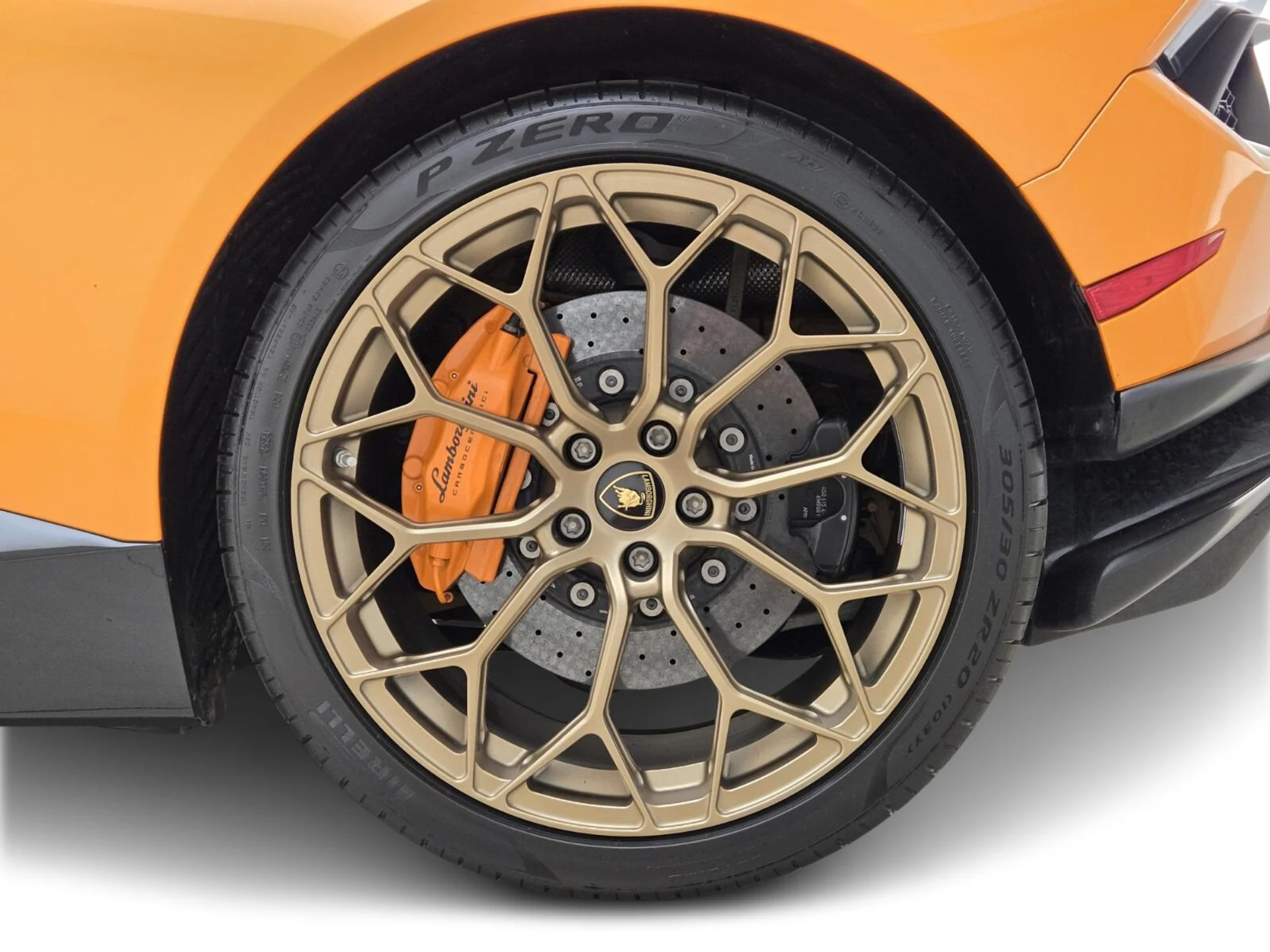 mph014_1743244462_Used_2019_Lamborghini_Huracan_Performante_1753165075_e5037afcd3
