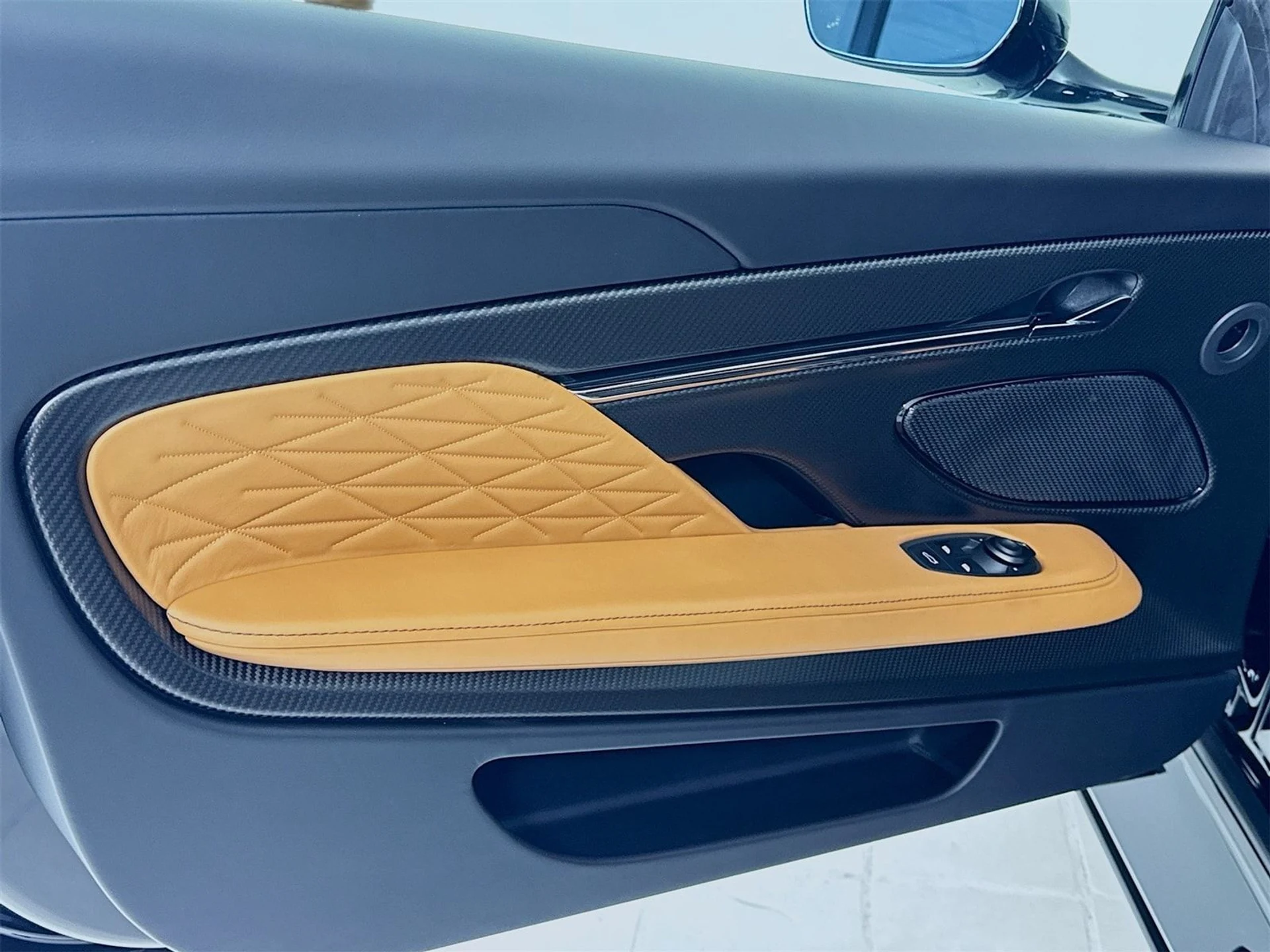 mph014_1746355665_2b29fe0e09cd5455fba9d76d0a732a44x_7c20a94784