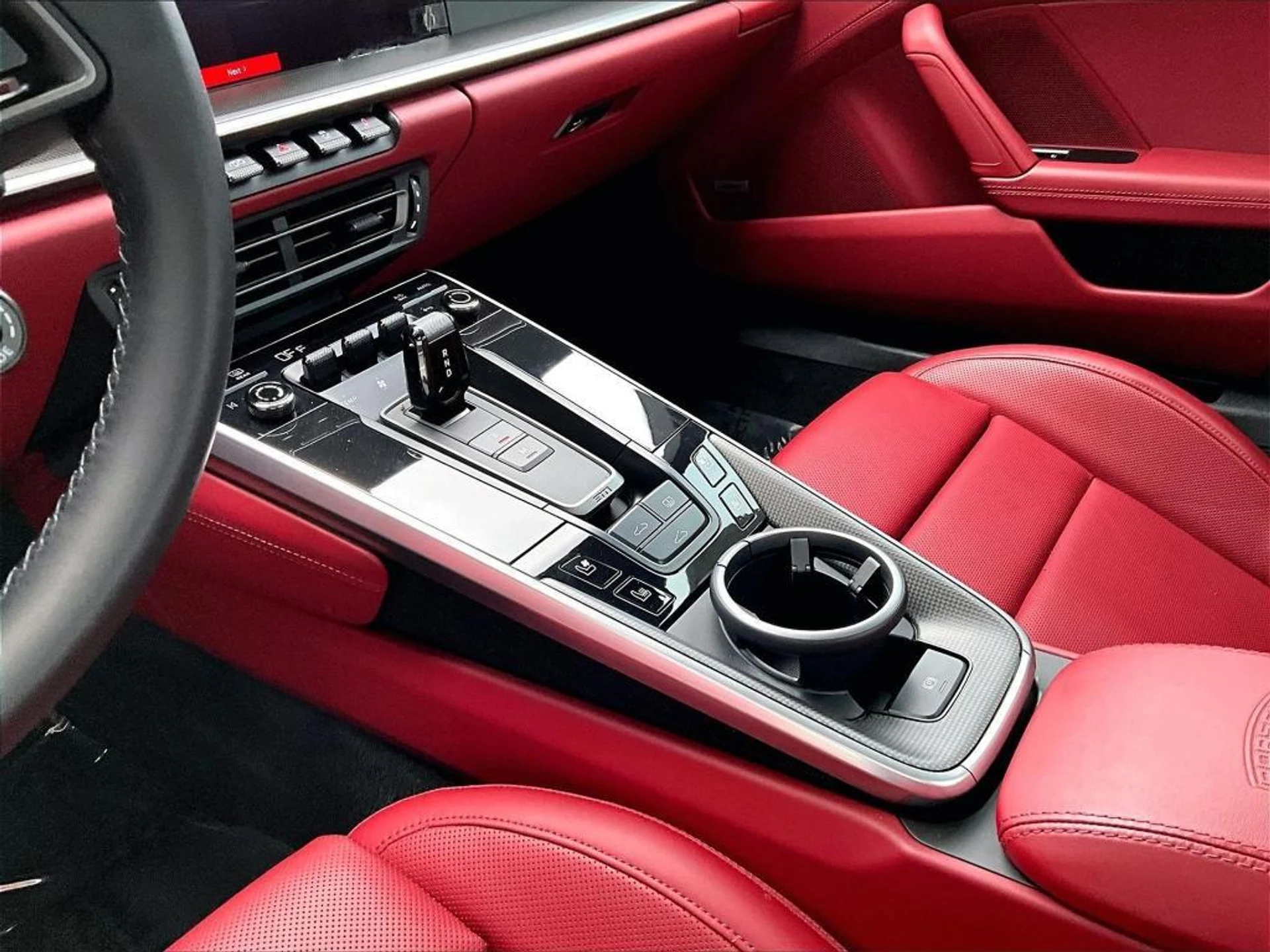 mph014_174835020_yr6_W_Od_Tnibw_C8jcy_Uzh_Yodd_PT_7_M_9fa7790fb4