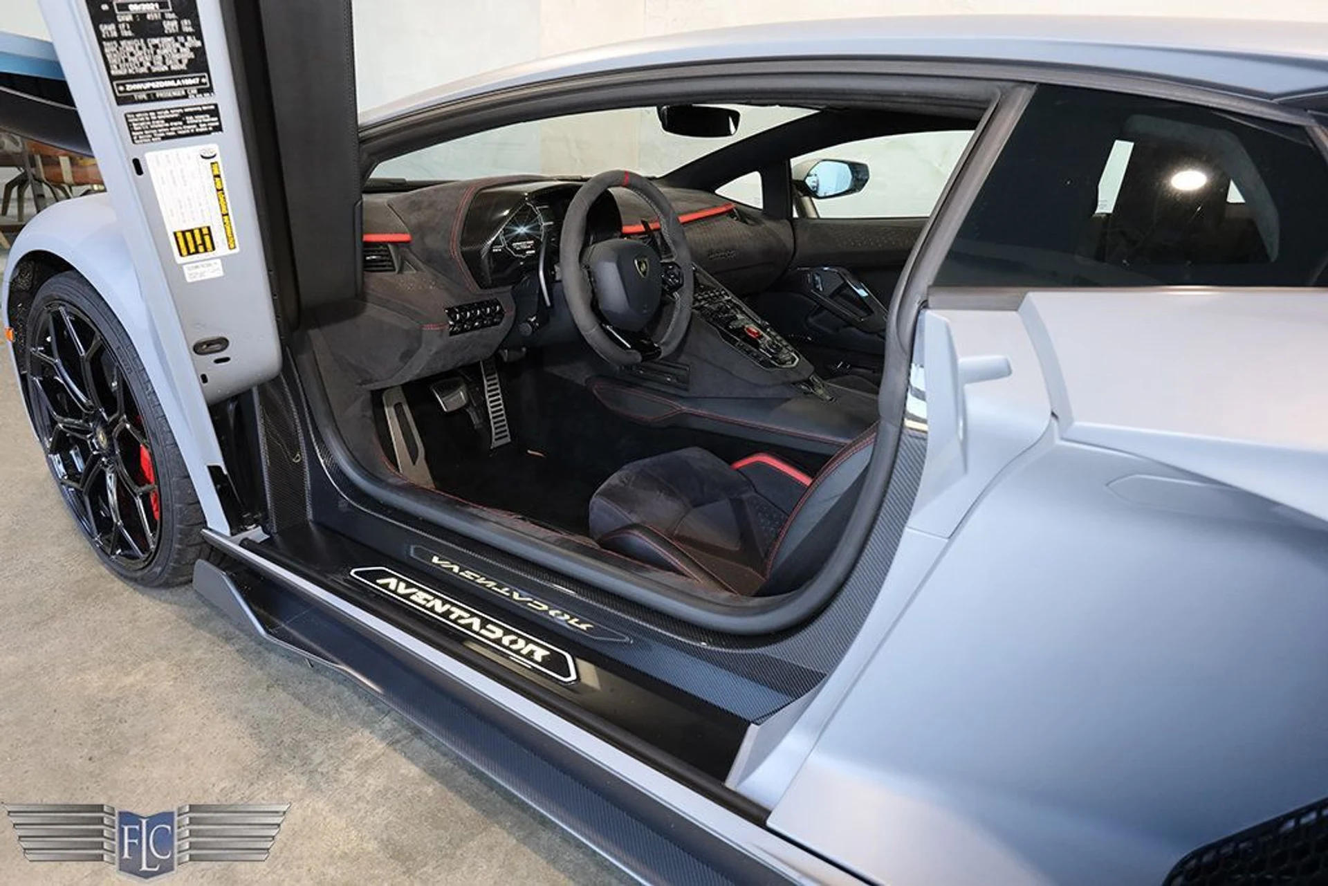 mph014_1748370452_used_2022_lamborghini_aventador_lp7804ultimaecoupe_9689_22906209_15_1024_b595f37498