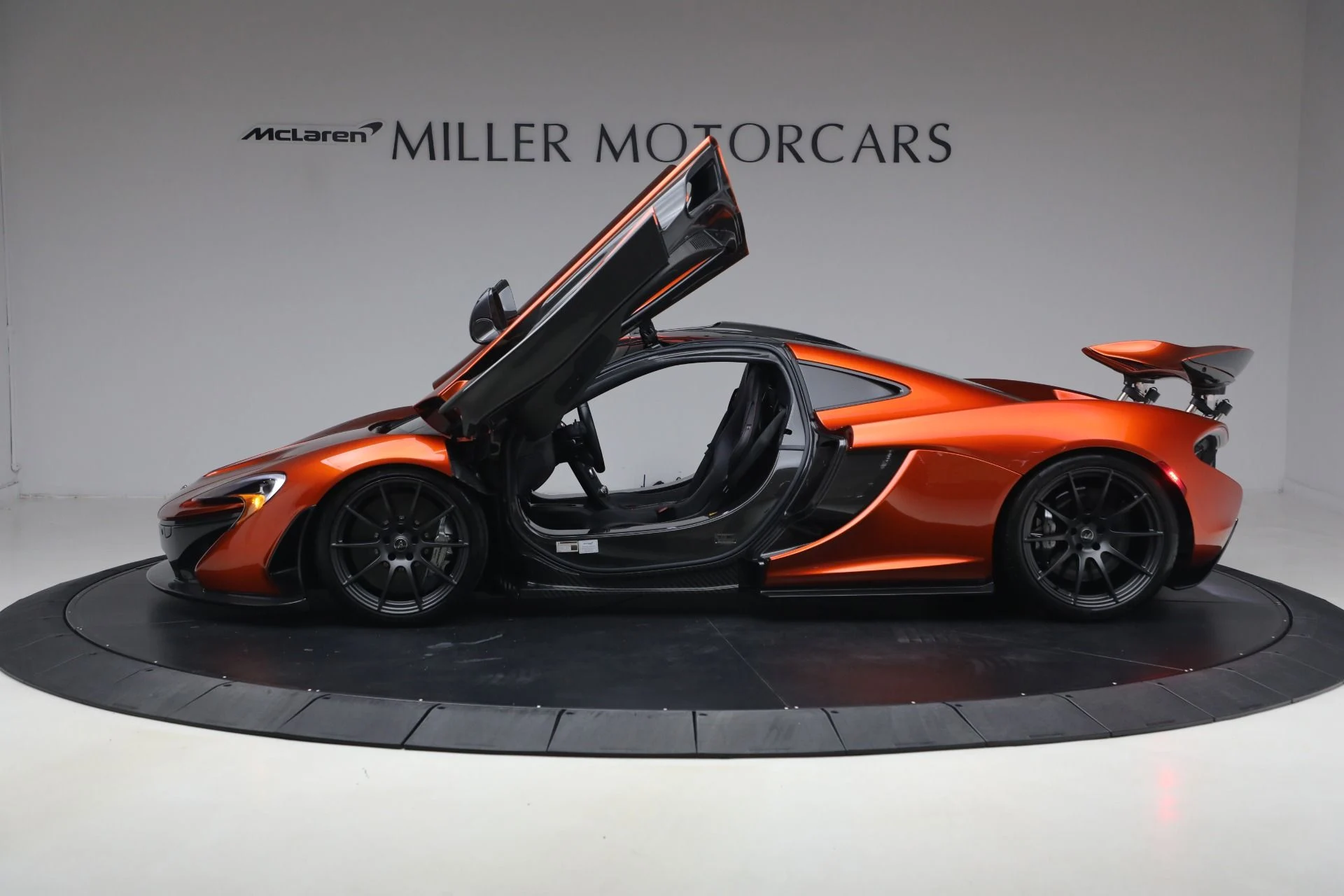 mph014_174889777_Used_2015_Mc_Laren_P1_3e558fad88