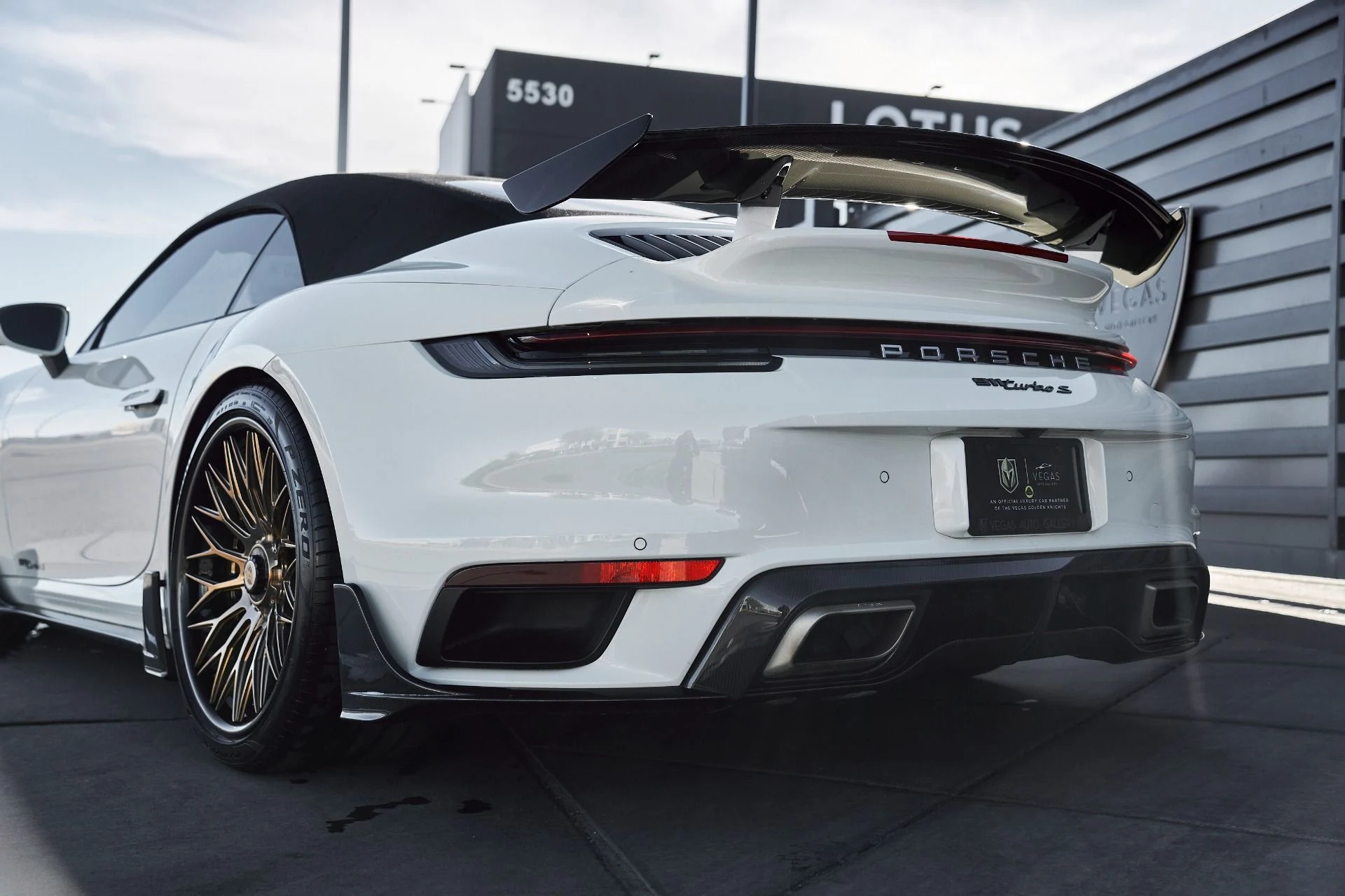 mph014_1752783333_Used_2023_Porsche_911_Turbo_S_1764903141_cefe3c9c69