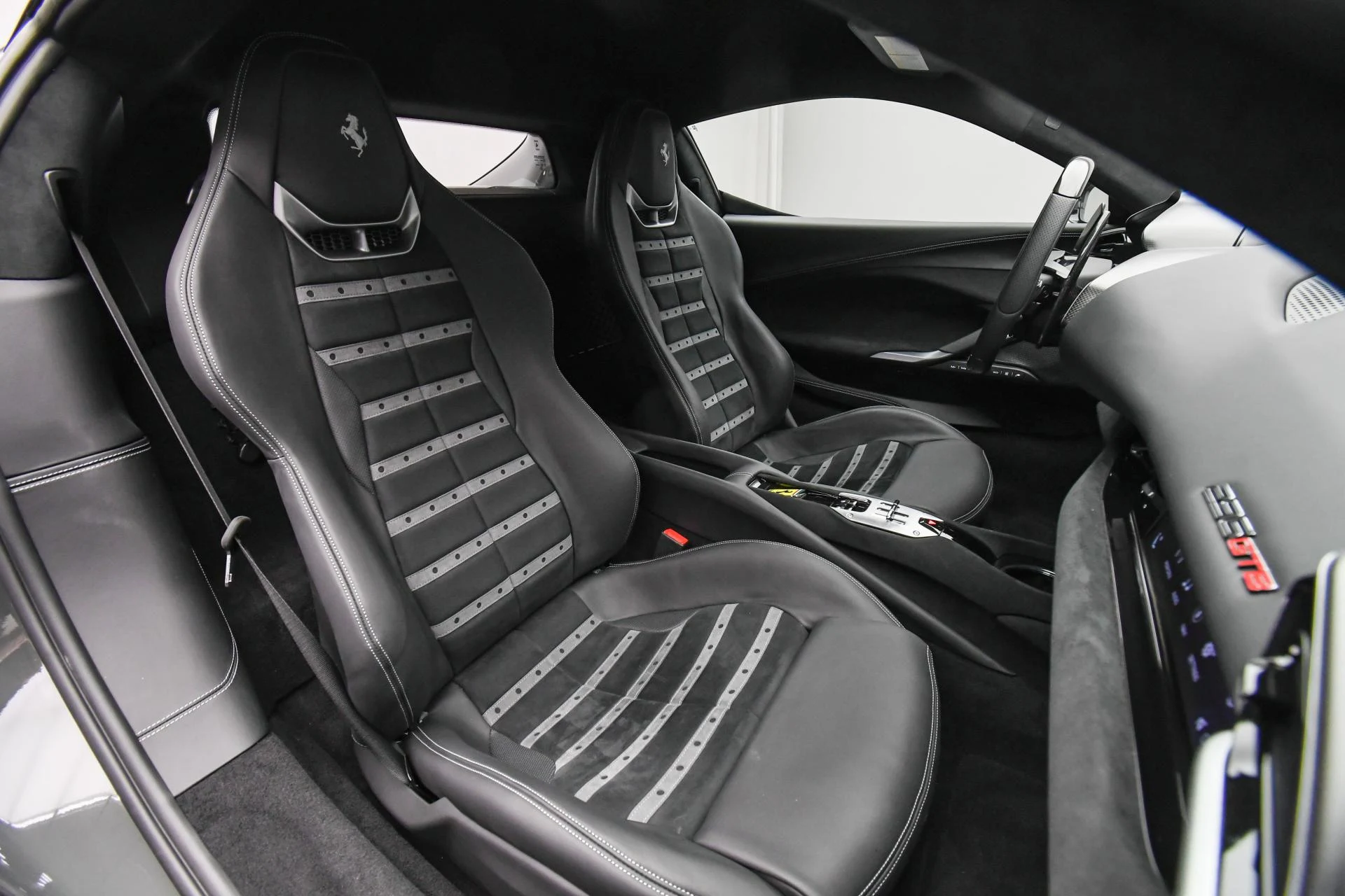 mph014_1753594099_Used_2023_Ferrari_296_GTB_Coupe_1745482074_8ae756c4f7