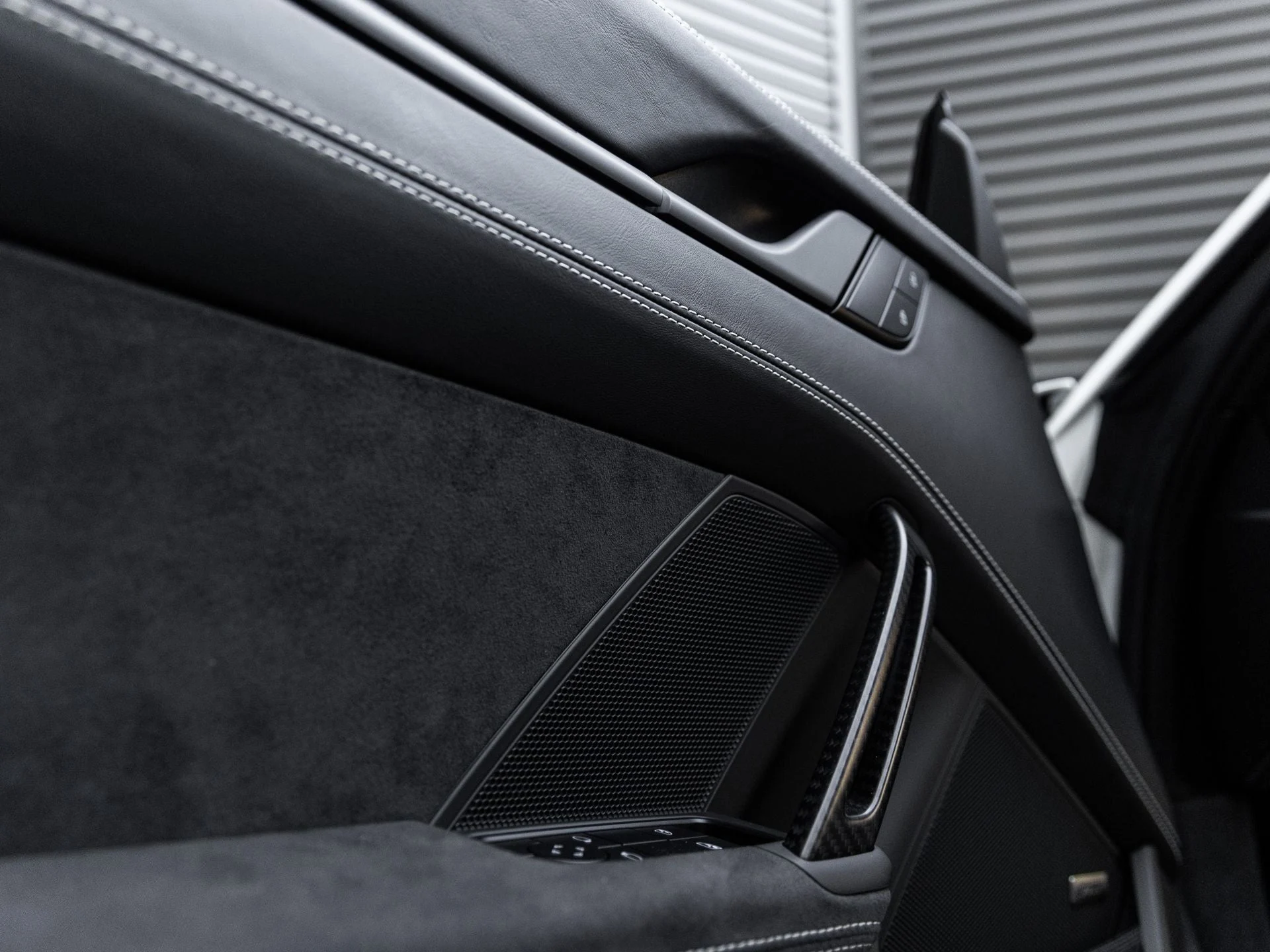 mph014_1759611334_15_36b695a1de