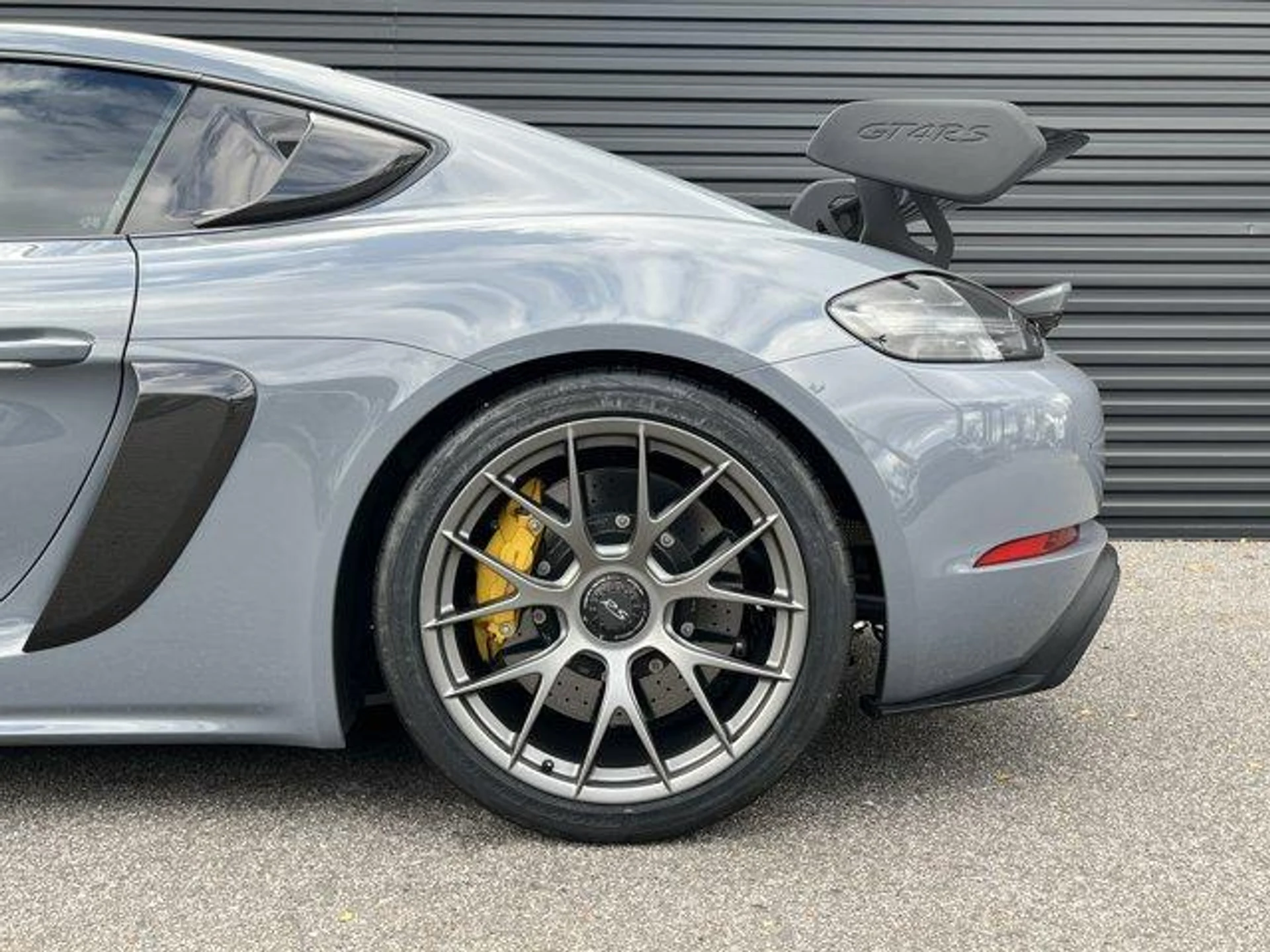 mph014_1760059533_Oy_VQS_Zse_JN_Fg_Xwbmf_Ff7up_Frv_Lk_60876c7665