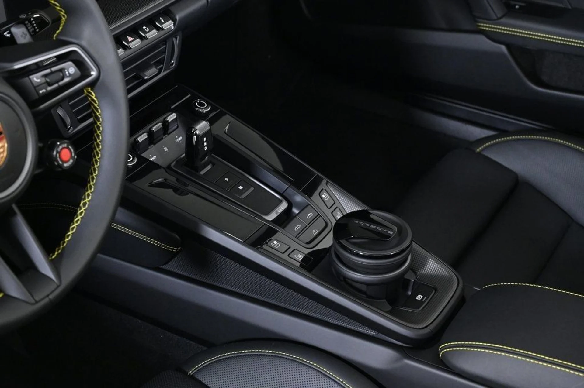 mph014_176018637_89e0323b1fda42a7bd24eeb340d3cad1_9c3e235dd7