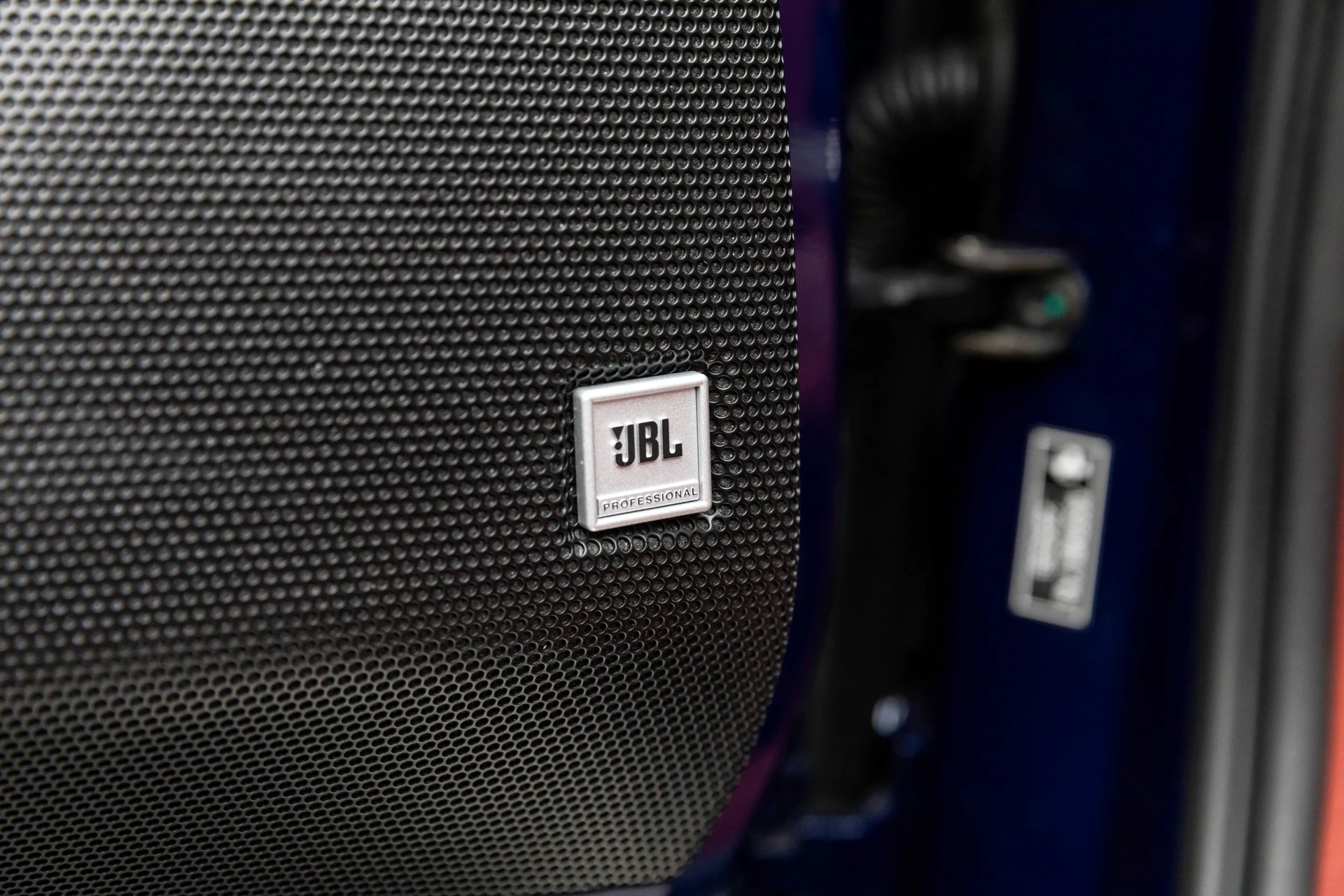 mph014_176583559_a7bb9b94bb3d488598878a340694e383_37edbc11a8