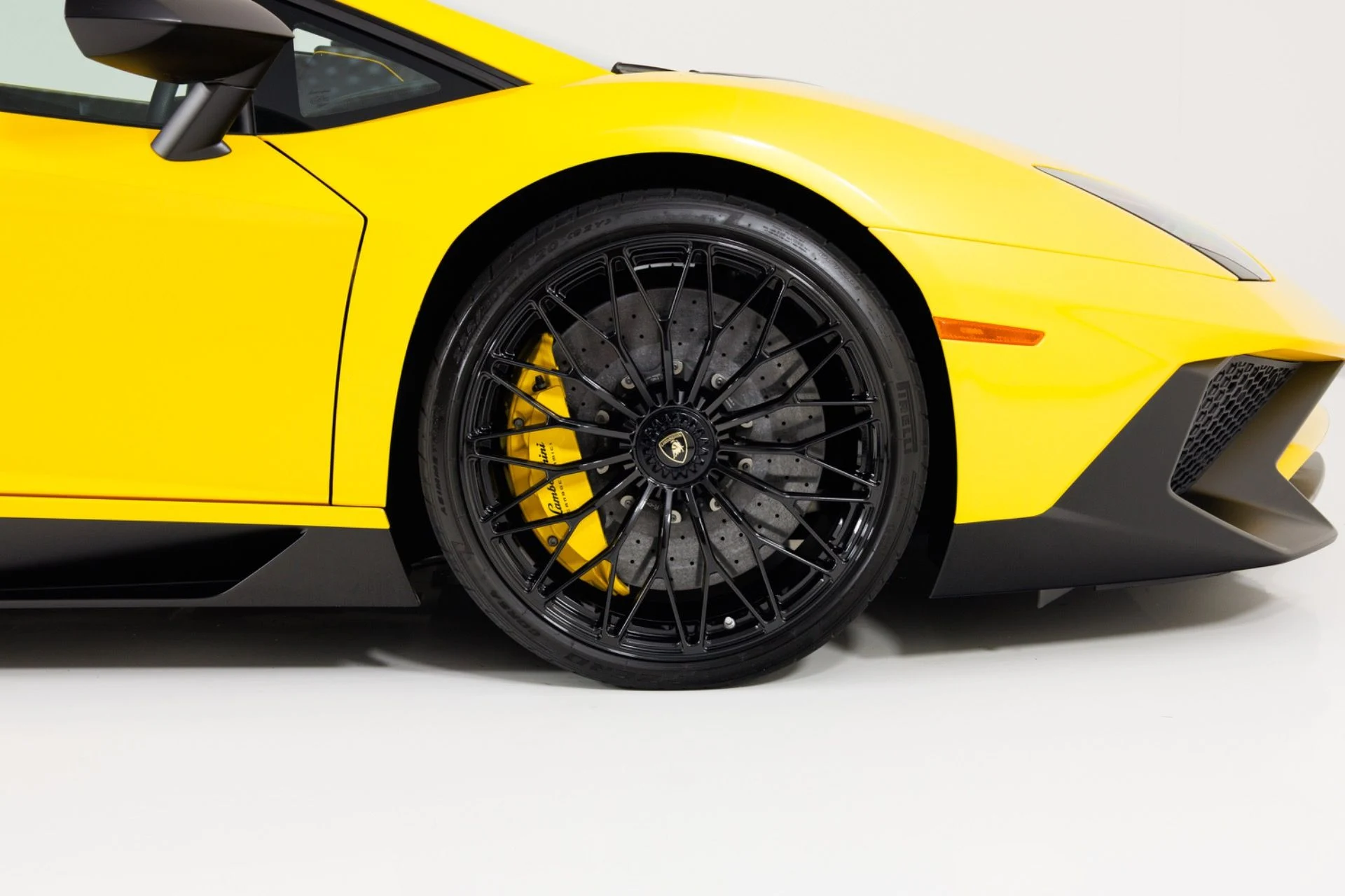 mph014_1769452840_Used_2016_Lamborghini_Aventador_LP_750_4_Superveloce_1785278593_c297b37456
