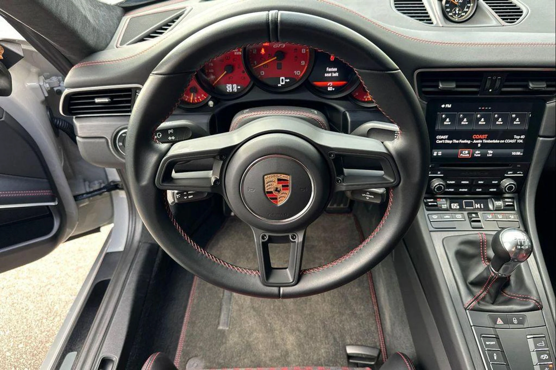 mph014_1771507354_fl_L0_Lu_SK_Zxz1qt_Y329kmag_US_Uw_d1e0517f0a