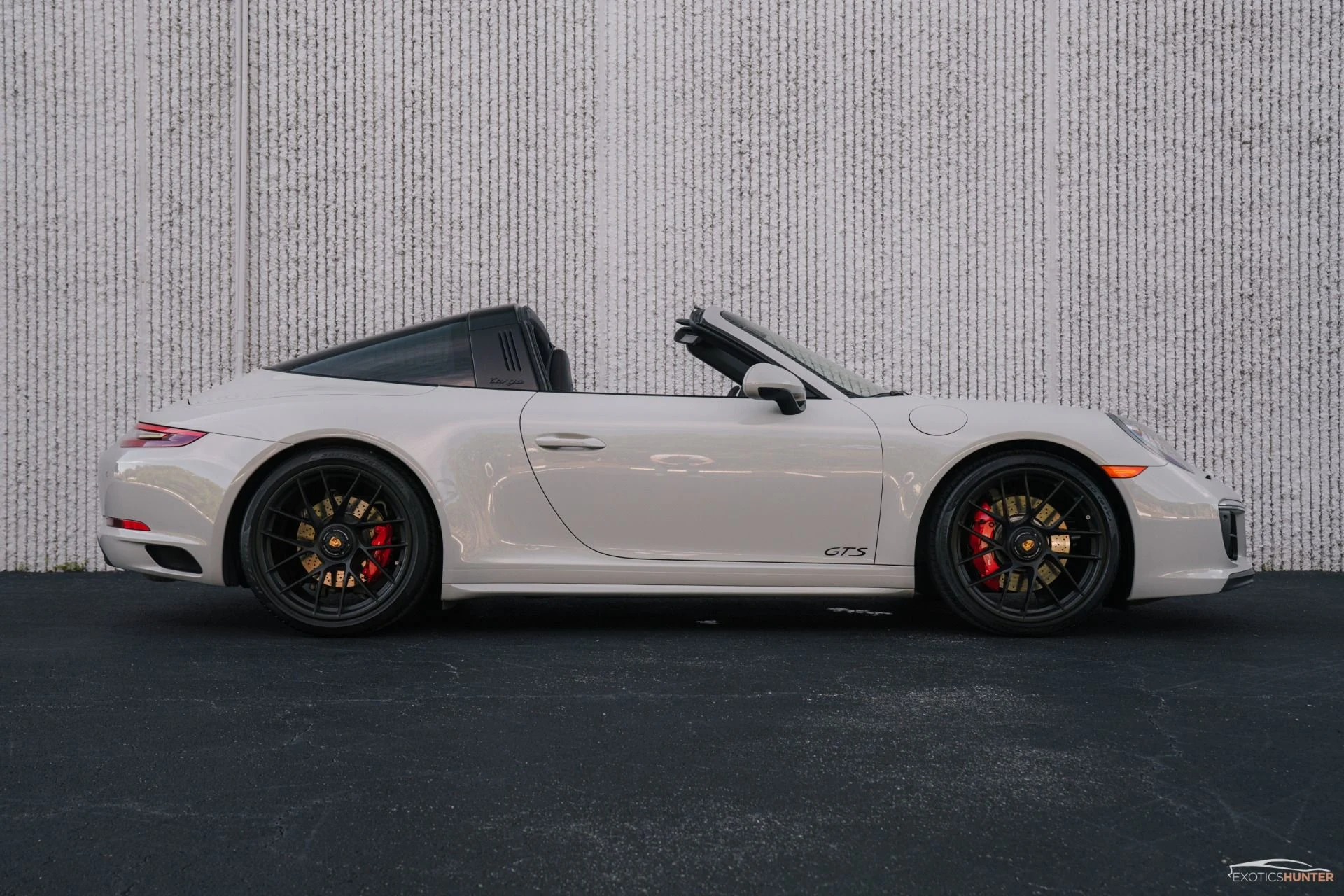 mph014_1779012619_Used_2018_Porsche_911_Targa_4_GTS_in_Chalk_with_GTS_Interior_Pack_PDK_1755551919_2b9b8c114d