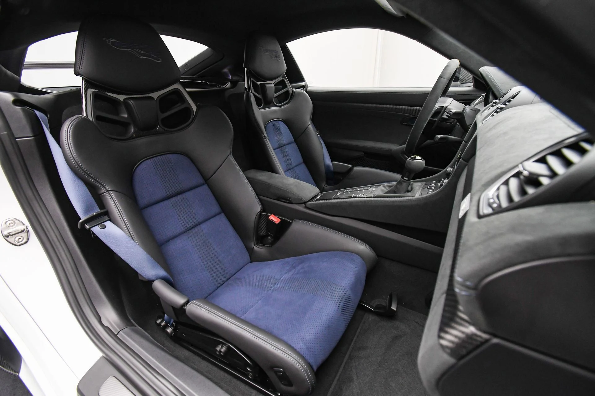 mph014_1781981511_5bac87042a1b42c3bc9fa9d4e95f4c5a_adf74a9f23