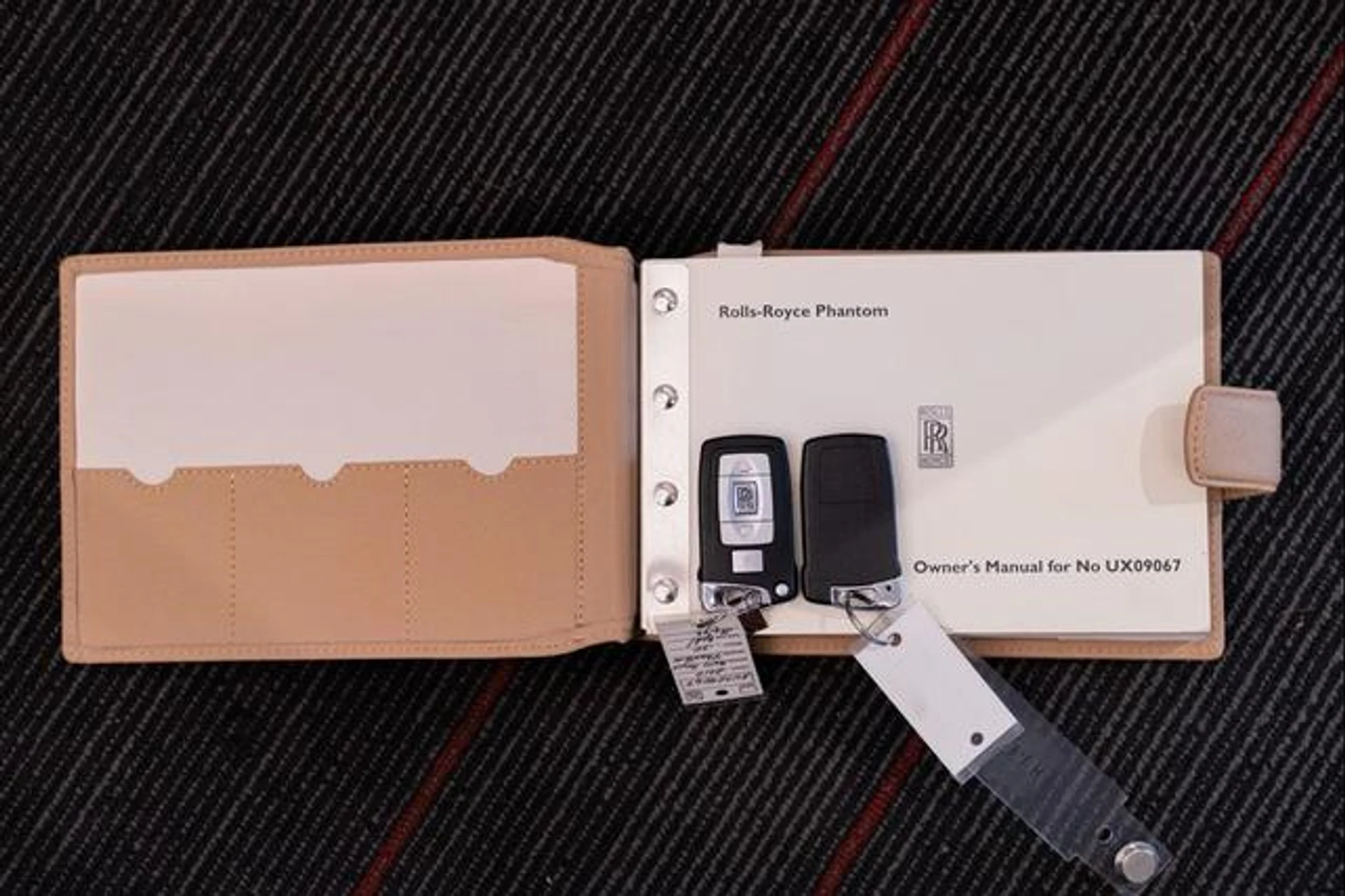 mph014_178210250_Ds_H_Ku_N_Ksbe_Ufe_Lwz_Ape_F4be_Sv_UI_e9009ad5a6