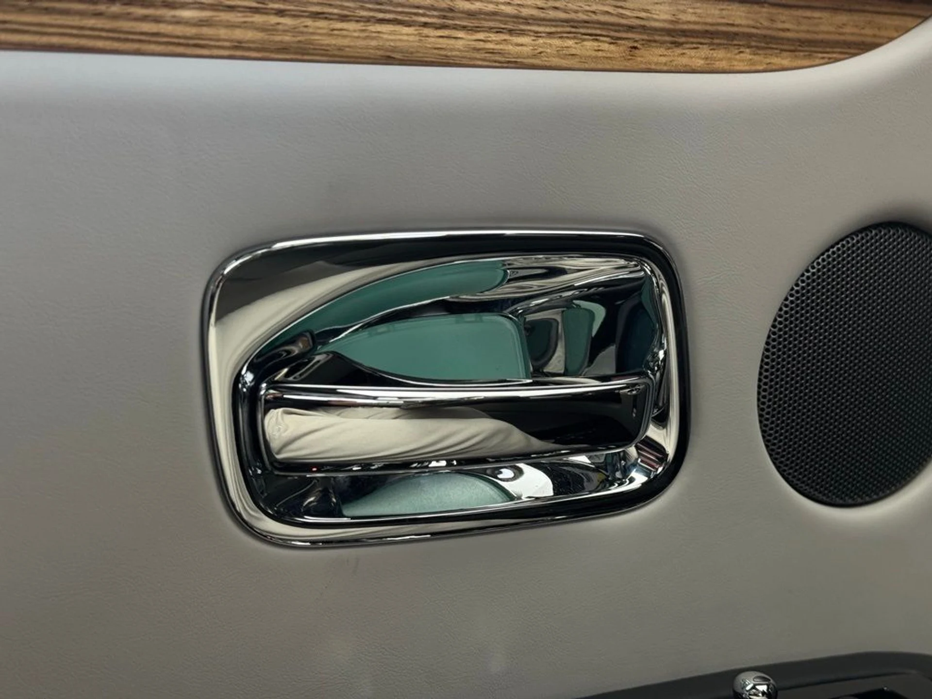 mph014_1785567483_0iccoef6p7i4tno94obb1dut5a5u_bb374d28af