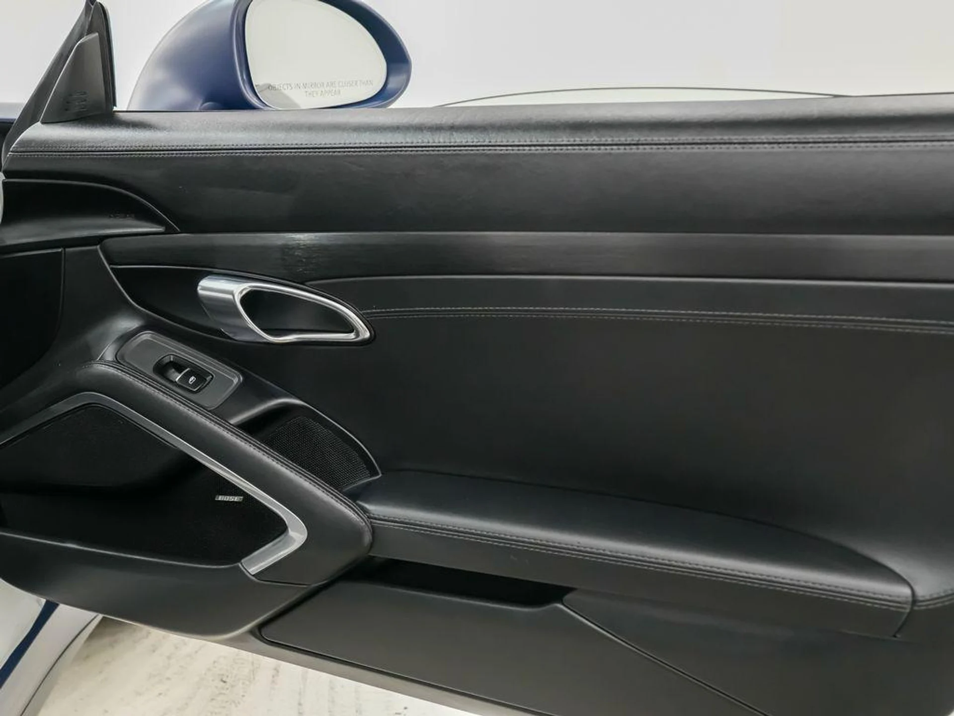 mph014_1793951941_S_Gw_Fir6zx_XUD_0_E_Zq_Q_Rna_W2py3_KY_e94f8f567e