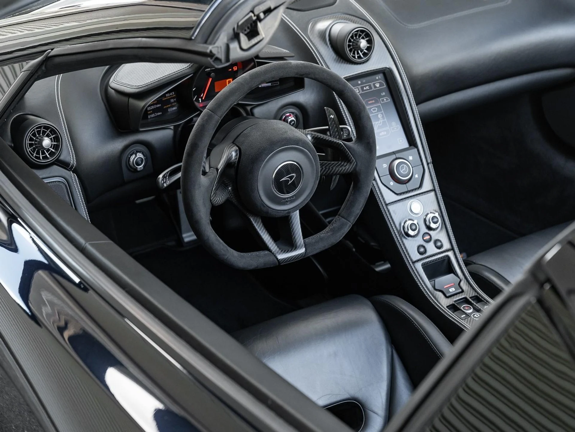 mph014_1799249296_Used_2016_Mc_Laren_675_LT_2dr_Conv_Spider_1755119218_535da99595