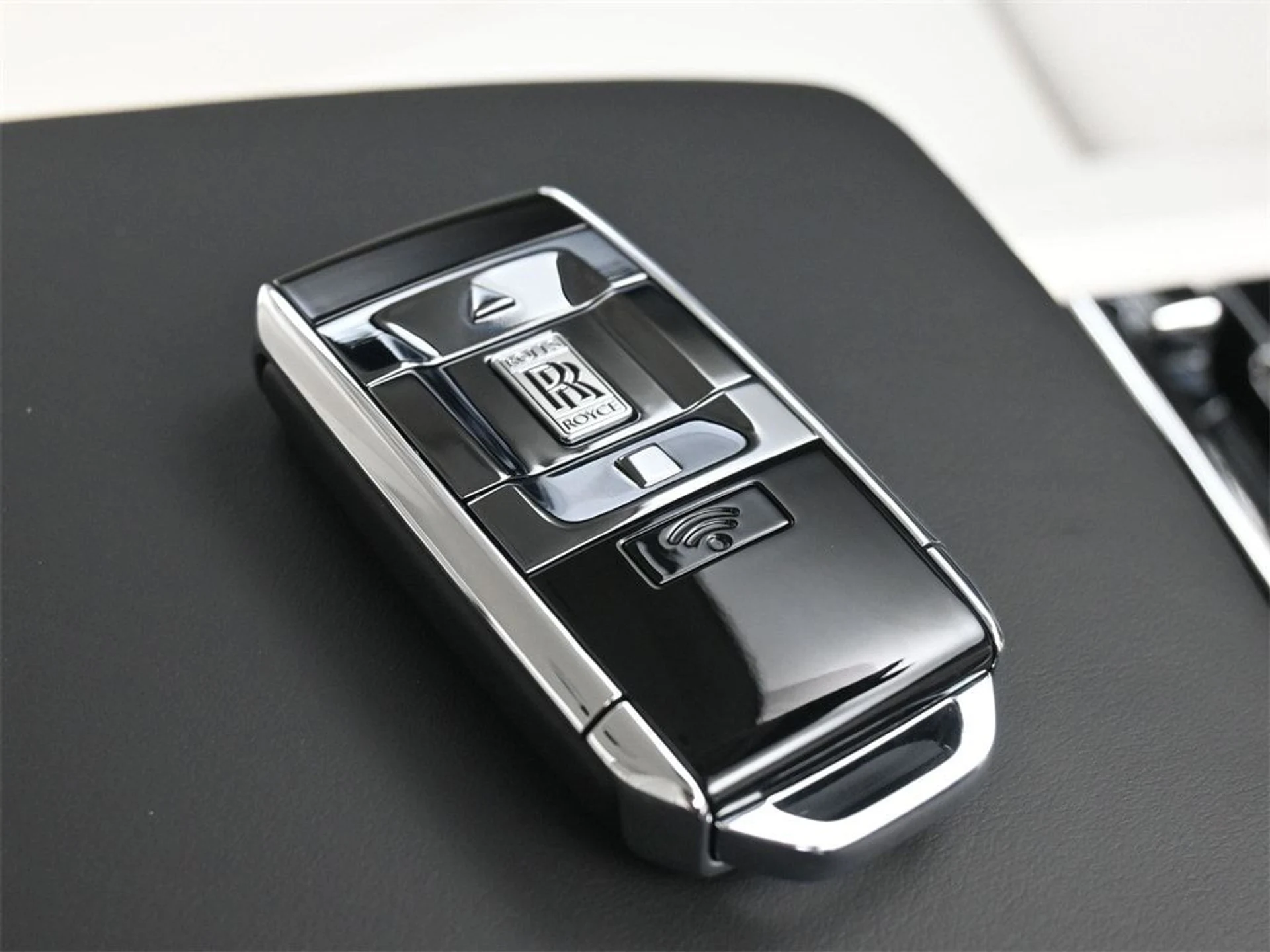 mph014_1801018417_488af8164341f61a11bb70d7b92e313dx_3bef12c252