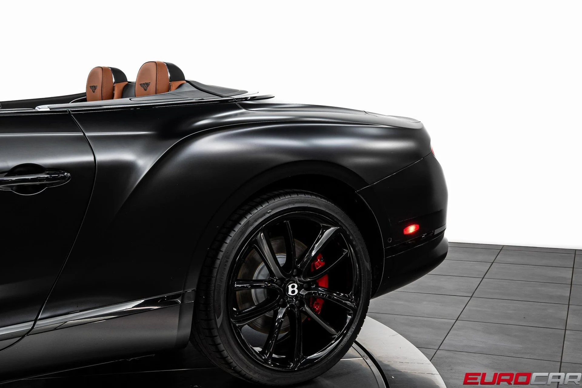 mph014_1805756513_image_15_ed34ba8458