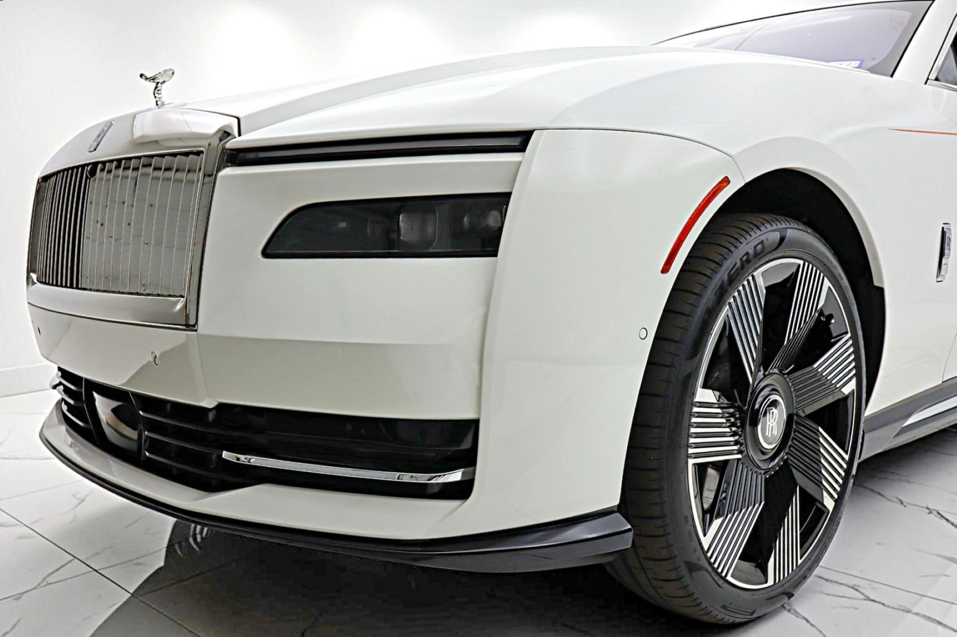 mph014_1806209582_Used_2026_Rolls_Royce_Spectre_LEASE_OPTIONS_AVAILABLE_a6496b7d4a