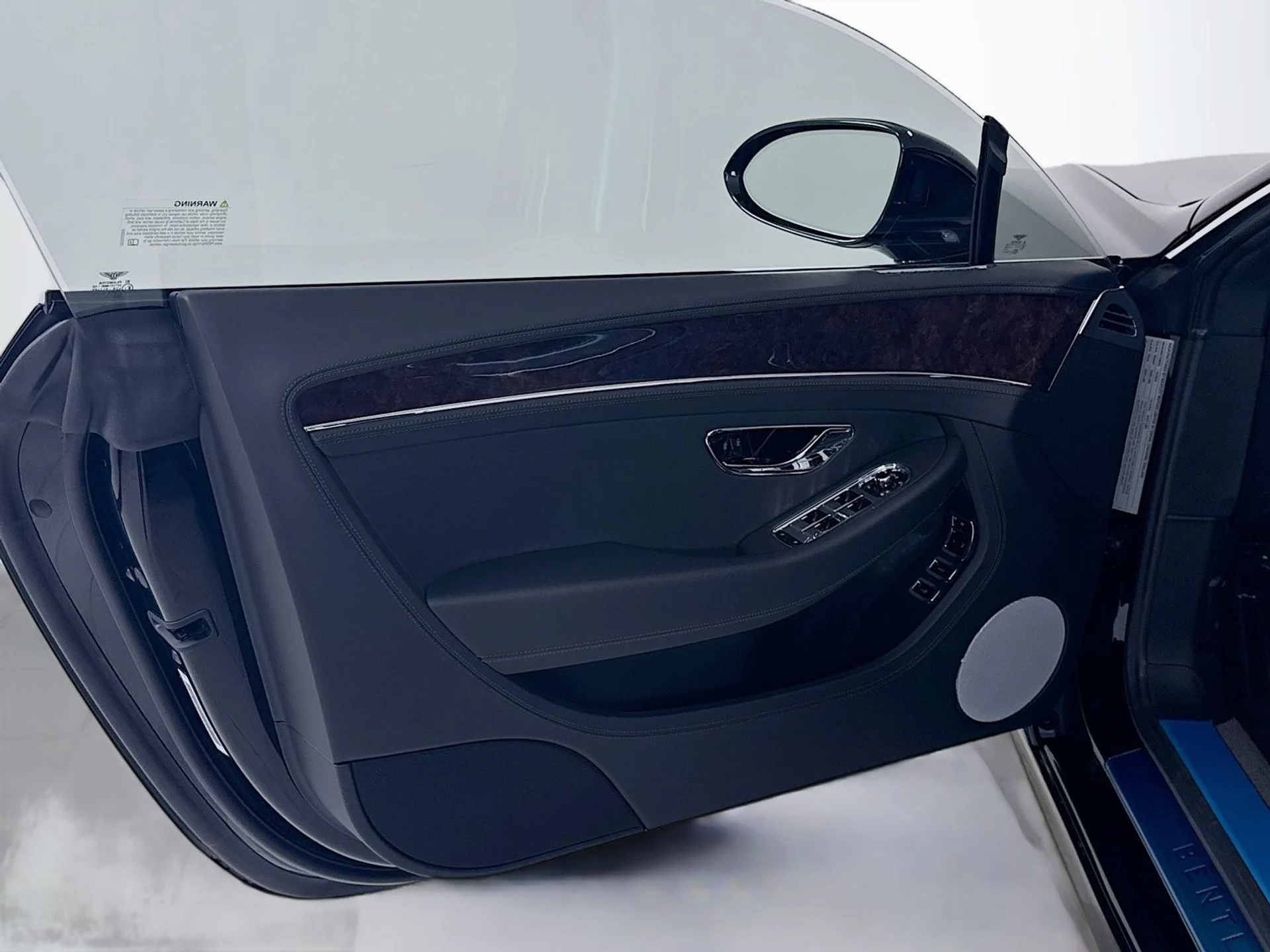 mph014_1808188790_5c061a17d31ec9dcb2bef82722e091b9x_c3155b2256