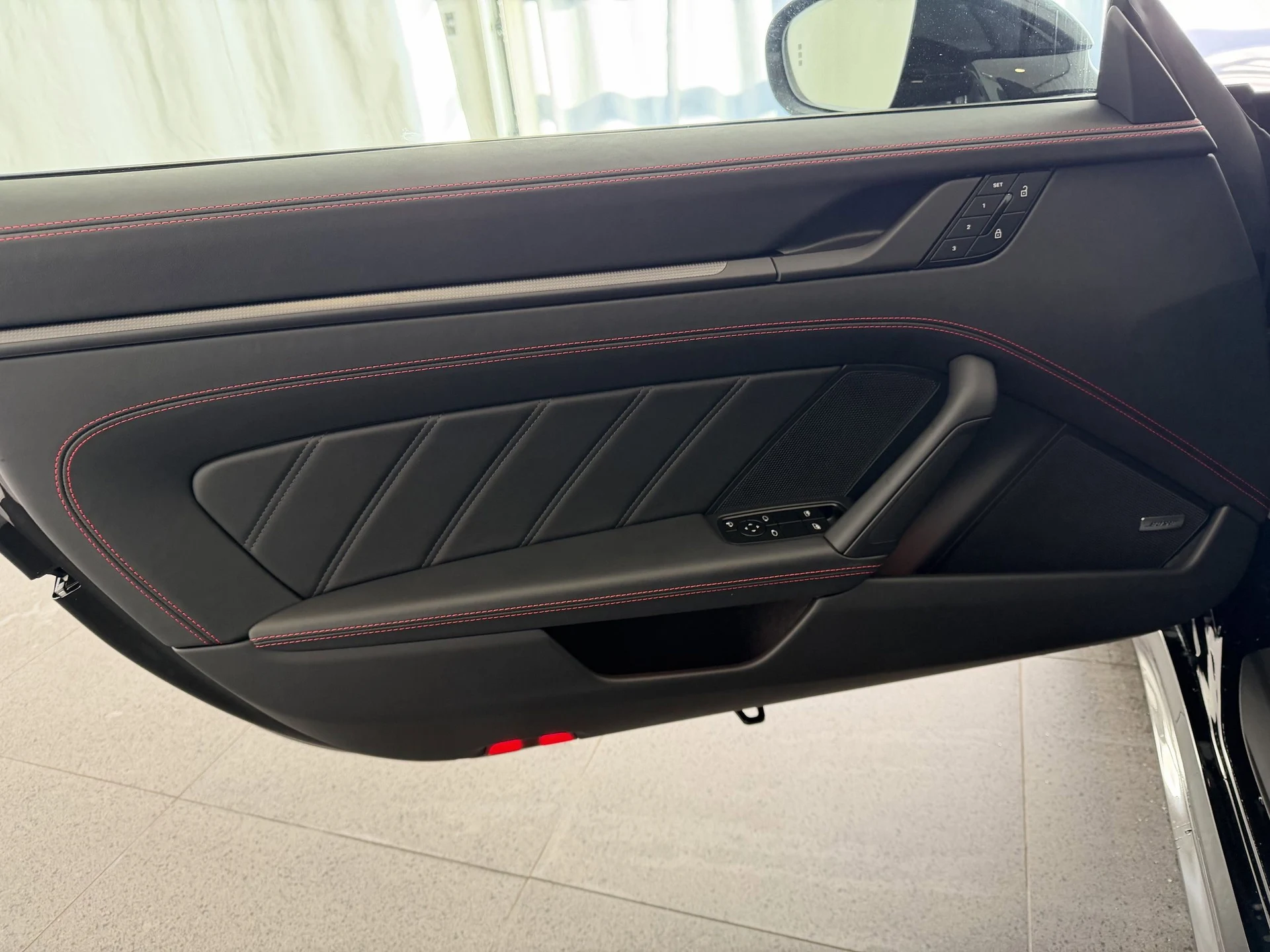 mph014_1808237138_02f8dfa48f099a56bd28116090a0e286x_7e7d24f346