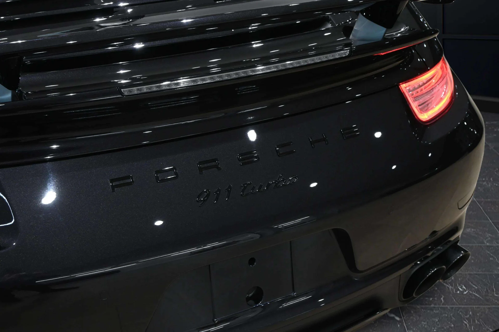 mph014_1810435353_83d37a61_d8fa_403d_9263_15931db30b5f_b8836219b0