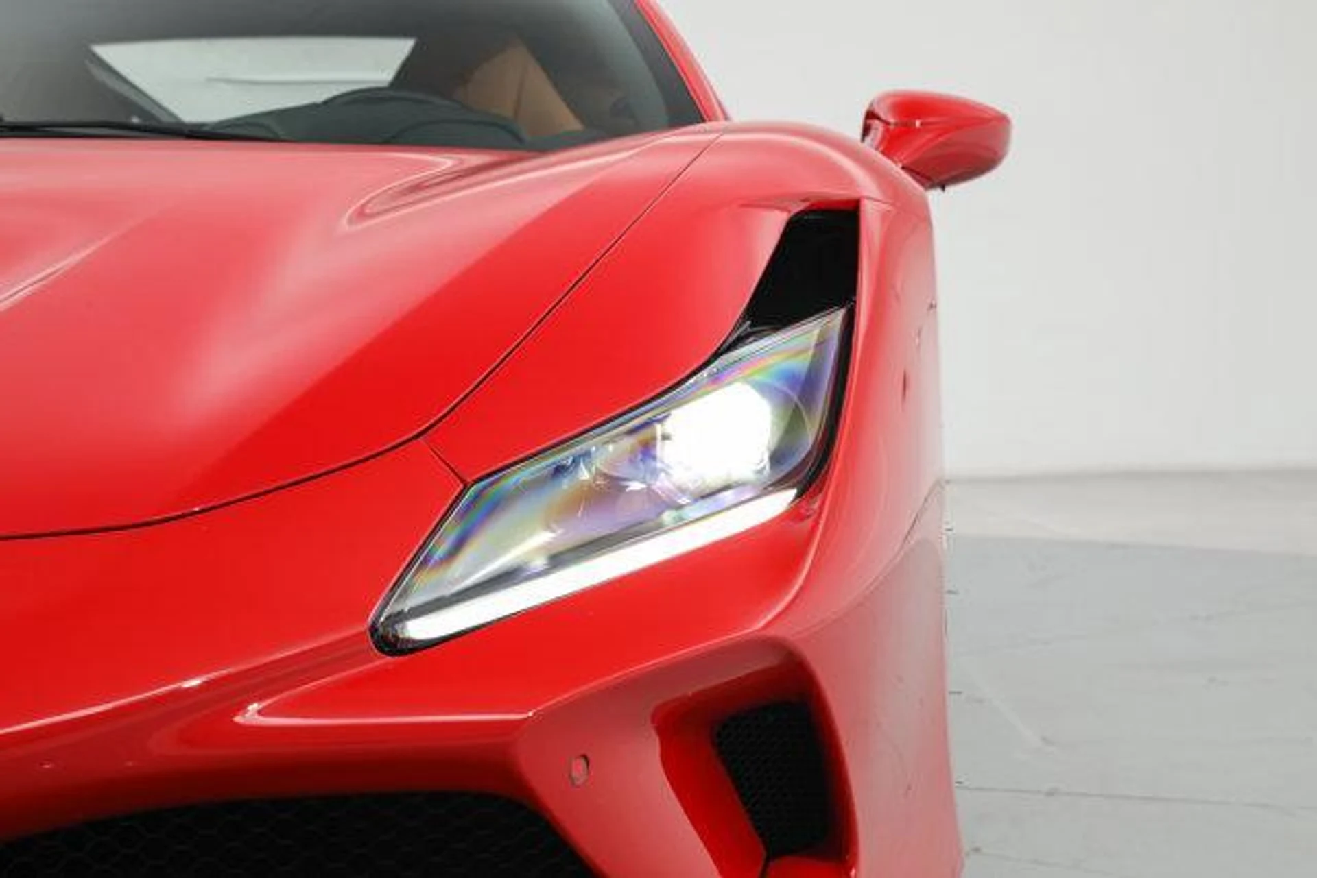 mph014_181371760_K7_L_Ag_Nr_NVC_9_MGD_2_RE_Mqn6_M3i2_Xs_80d1a3ec2a