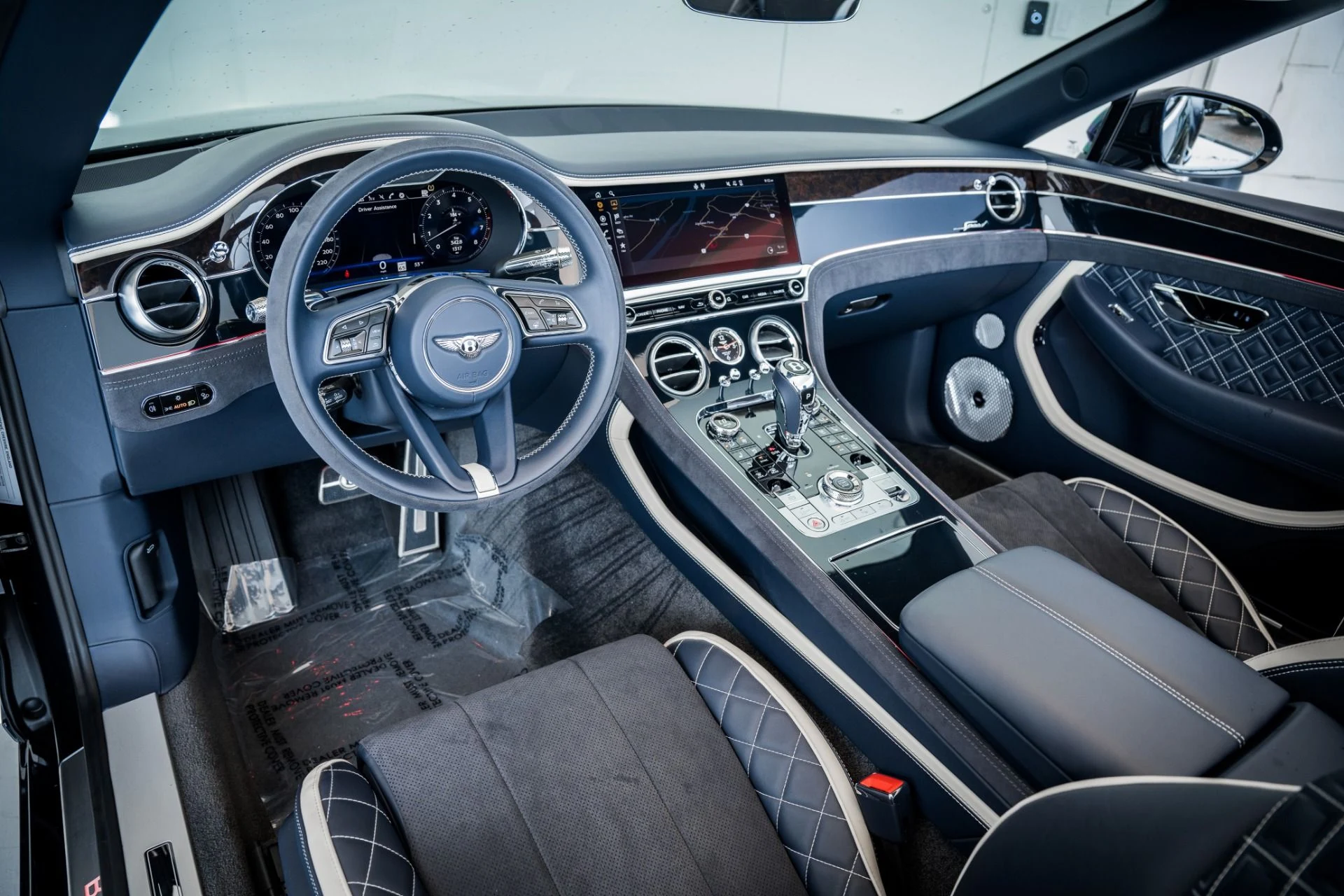 mph014_1820737207_Used_2022_Bentley_Continental_GTC_Speed_1670446289_478b900283