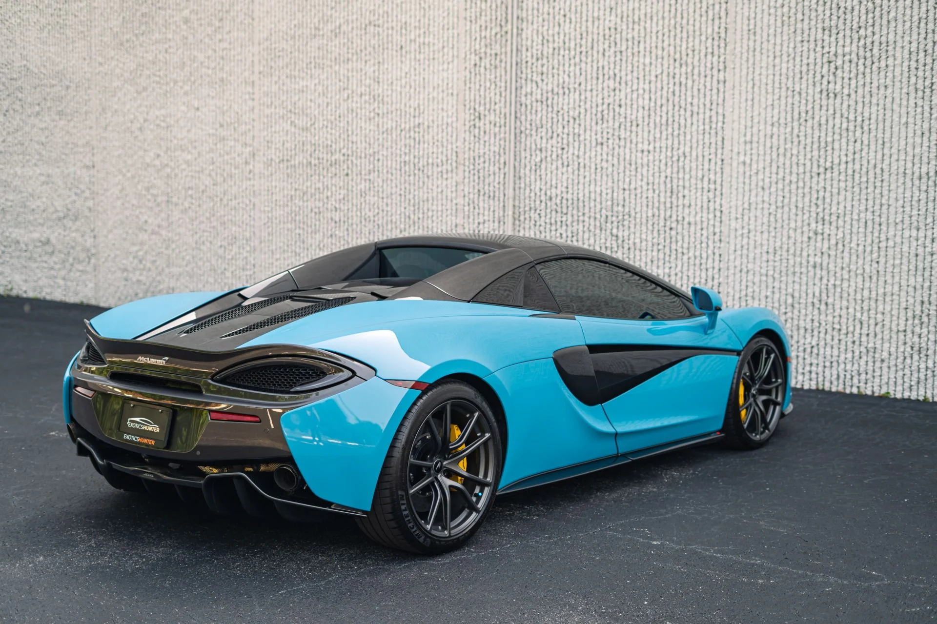 mph014_1822866376_Used_2019_Mc_Laren_570_S_Spider_1781728505_d4de299729