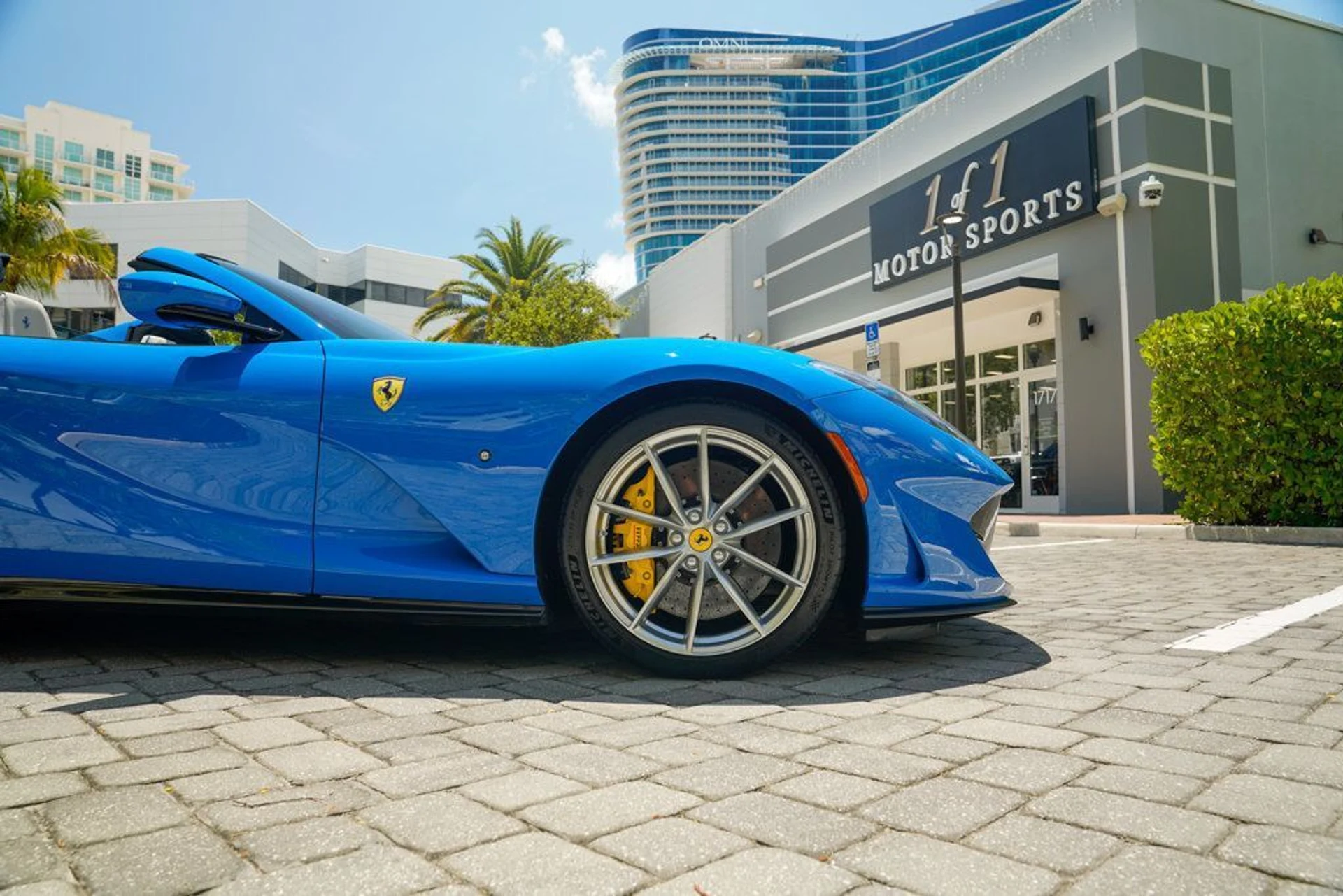 mph014_1823952352_used_2022_ferrari_812_gts_convertible_14354_22898644_15_1024_23978215ed