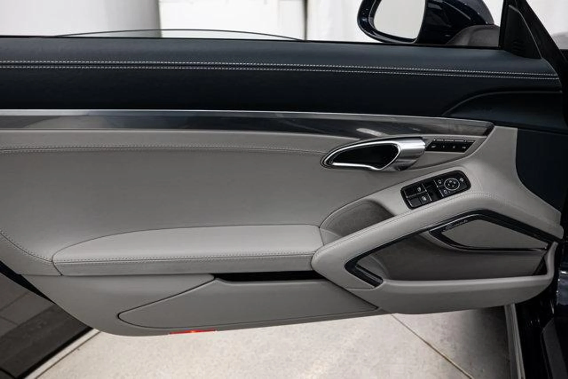 mph014_1828383217_o_Yw05_Ujb1wz_V_Fb_N05ebssgqn_Zc_eb488f6464