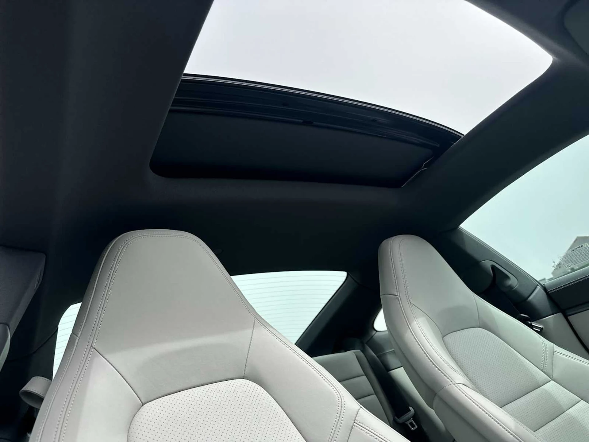 mph014_1830362709_6463ae4efb9235c611387057576892d5x_05815e877a