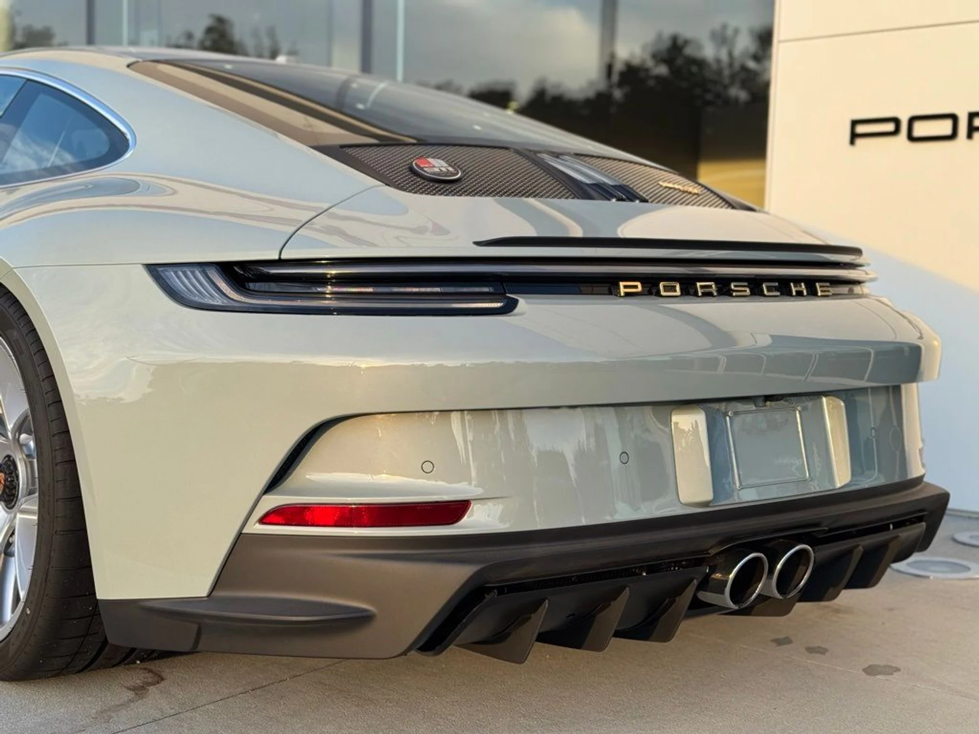 mph014_1830821539_e4eea8c748bc5598028a6af76c67a2d8_b40d389276