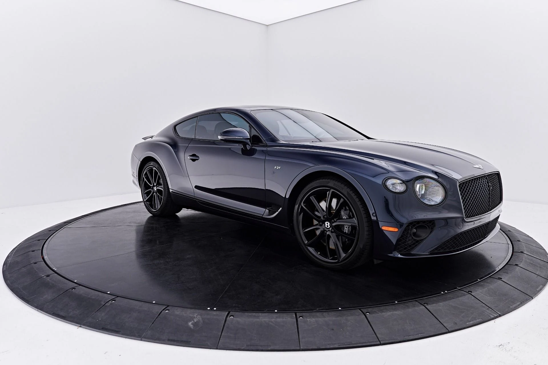 mph014_183598212_Used_2022_Bentley_Continental_GT_V8_1790367691_94df2c7ebb