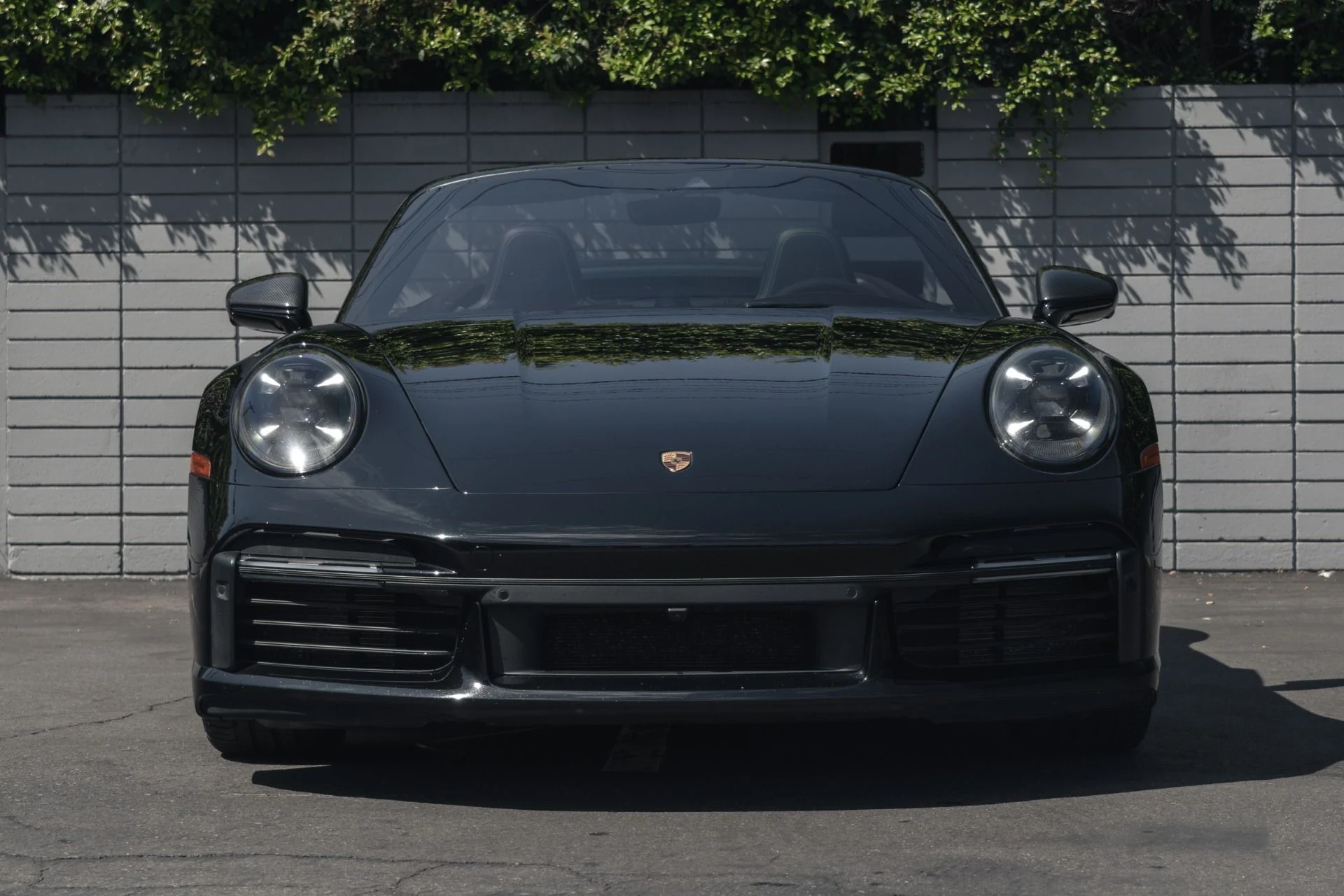mph014_1836027346_Used_2021_Porsche_911_Turbo_S_1758742195_51ec5eedd8