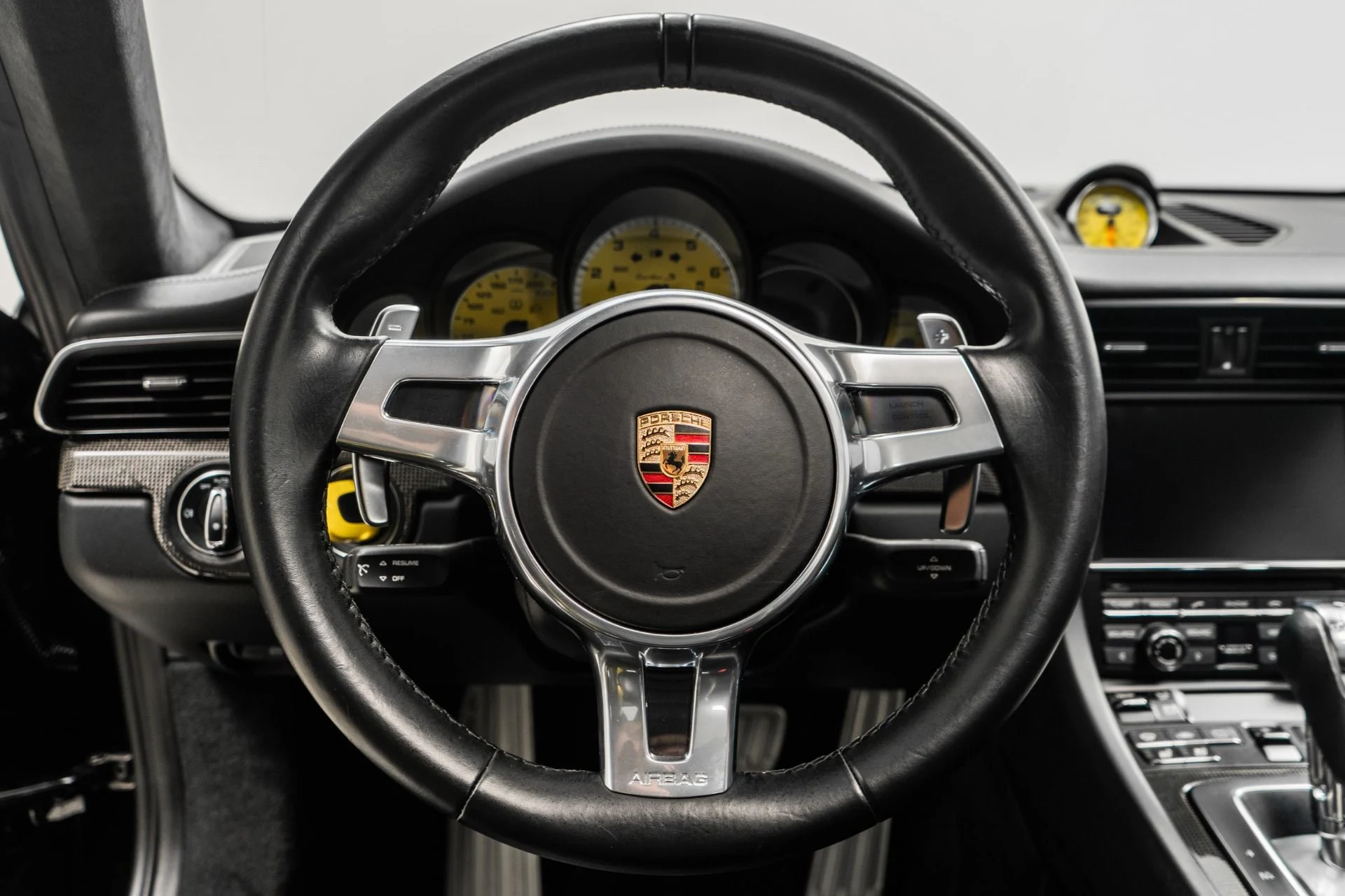 mph014_1837371070_Used_2014_Porsche_911_Turbo_S_1758120142_23072aae20