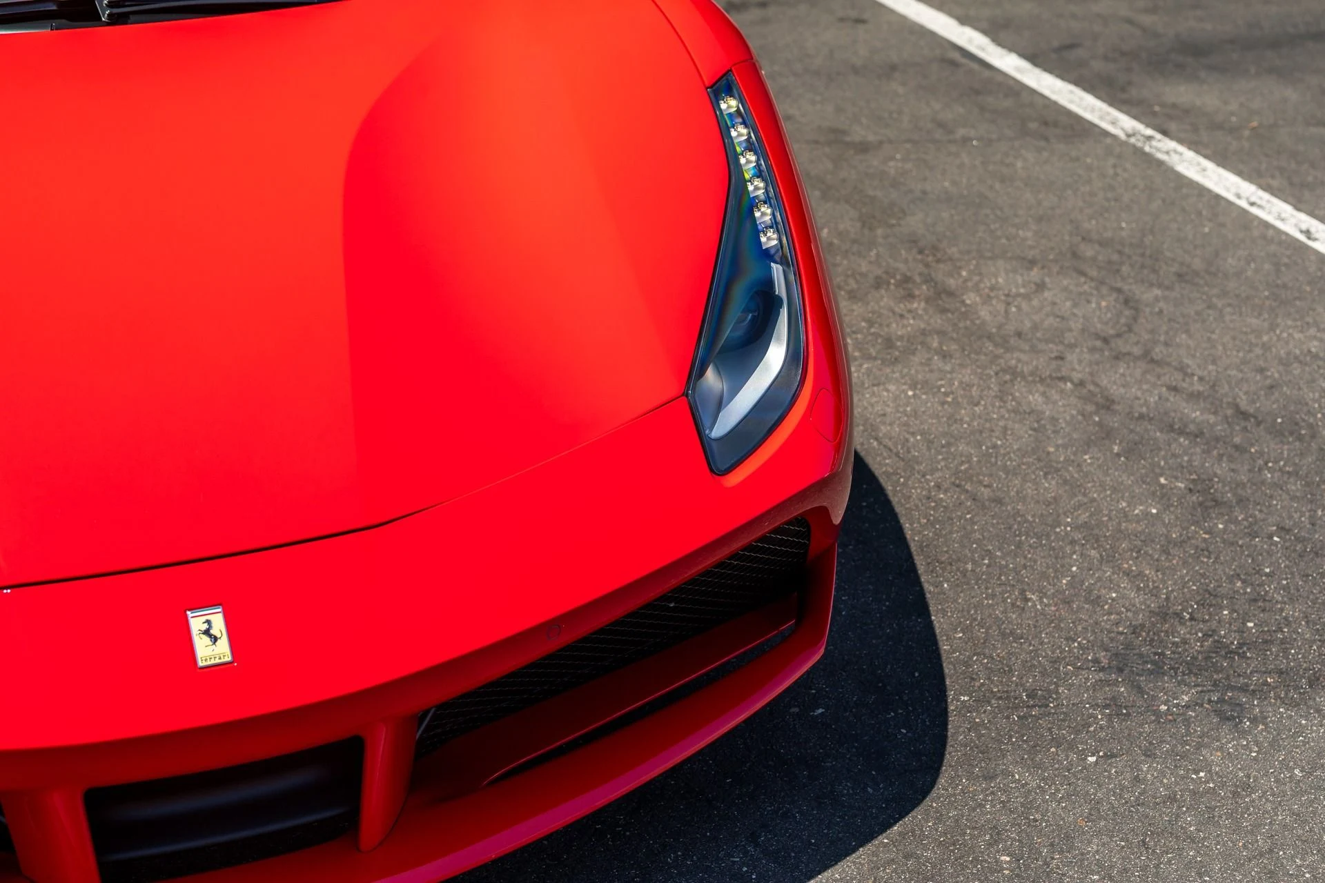 mph014_1841255491_Used_2016_Ferrari_488_GTB_1754854703_76332dc5aa