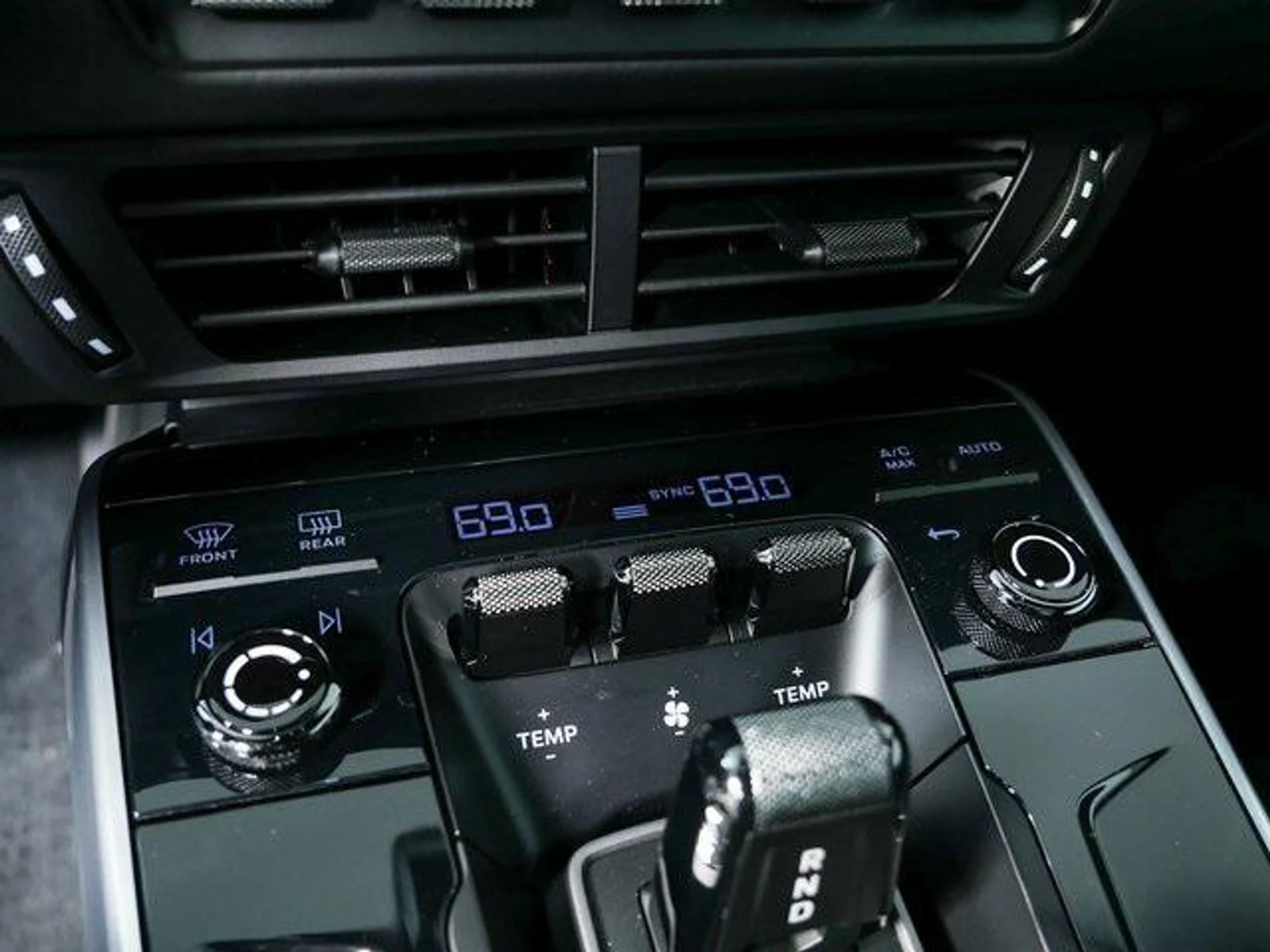 mph014_1843919943_3_V_Ph_Ht_Zmifa_W_Fj9_XH_Cq_Enf3_Xw_Q_364d522fc7