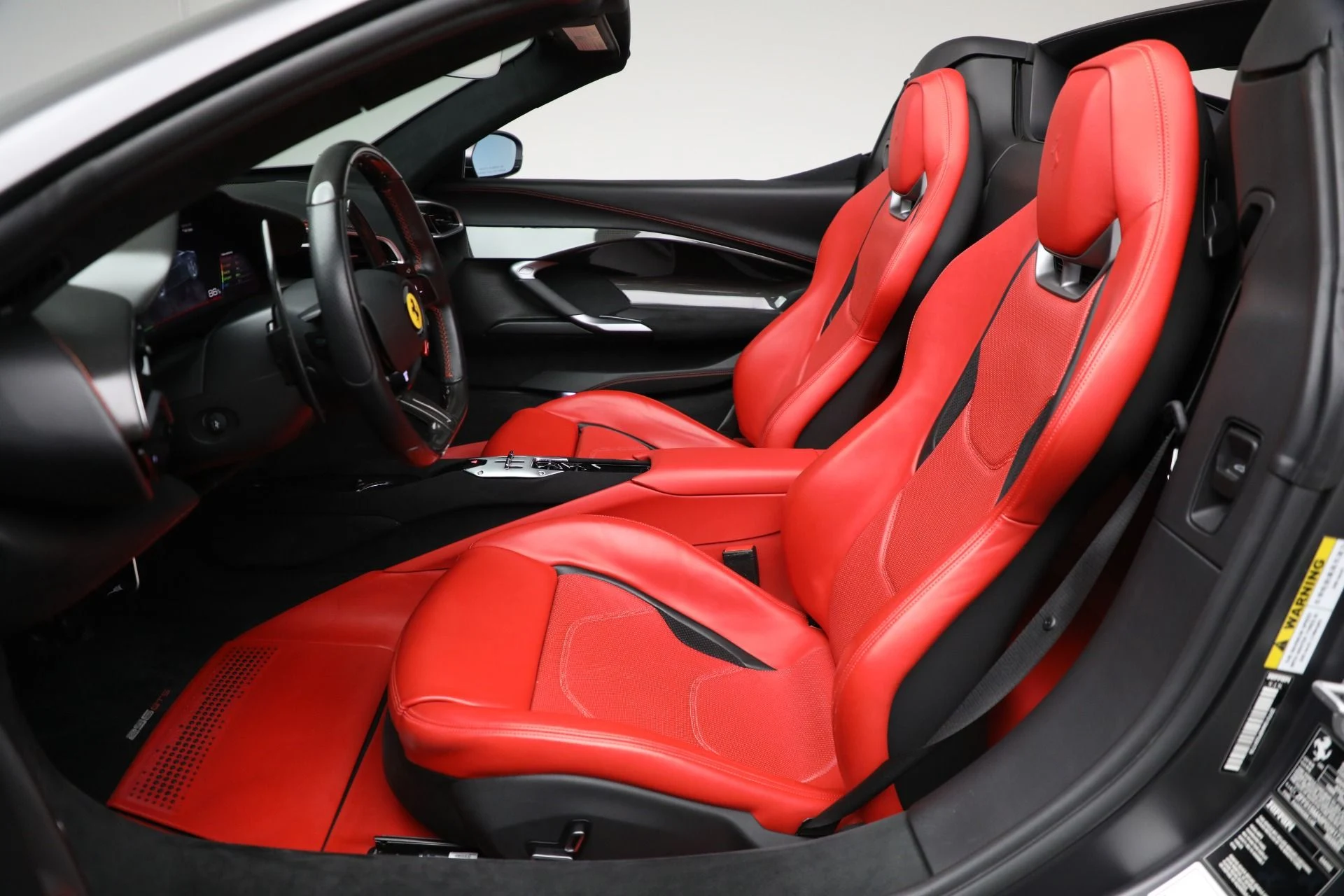 mph014_1849525630_Used_2023_Ferrari_296_GTS_bf7007e9c3