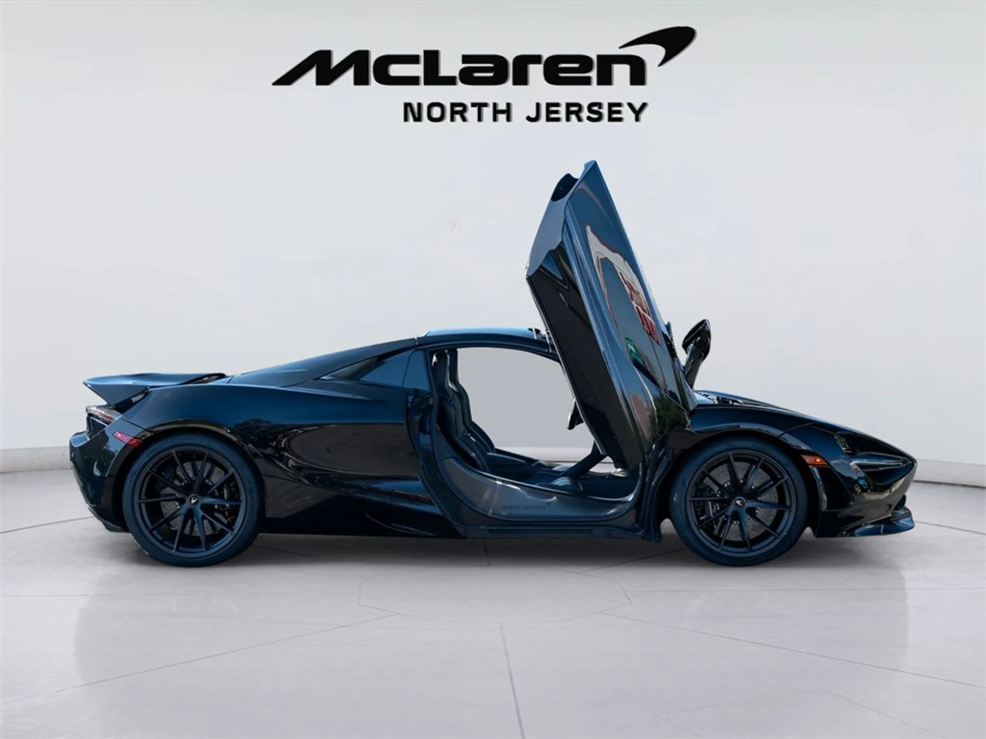 mph014_1858412636_image_16_6b3e624418