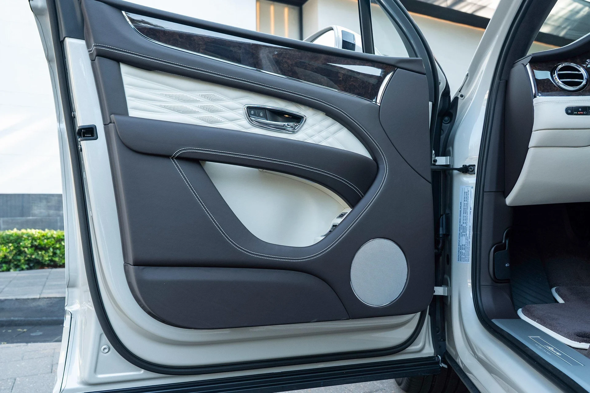 mph014_1859701596_470962090_69063ca9ca1ae070f76ad700_a3ee767b80